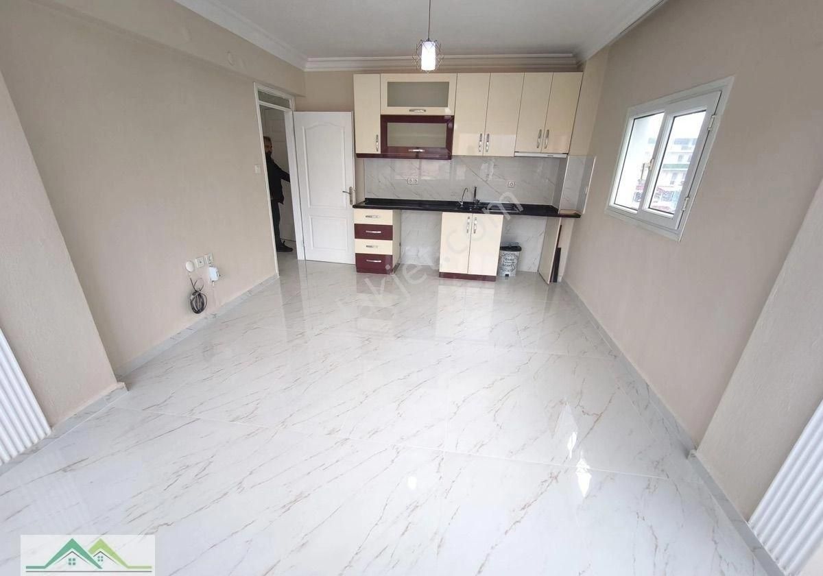 Seferihisar Ürkmez’de Satılık Ara Kat Masrafsız 2 + 1 Daire - Görsel 19