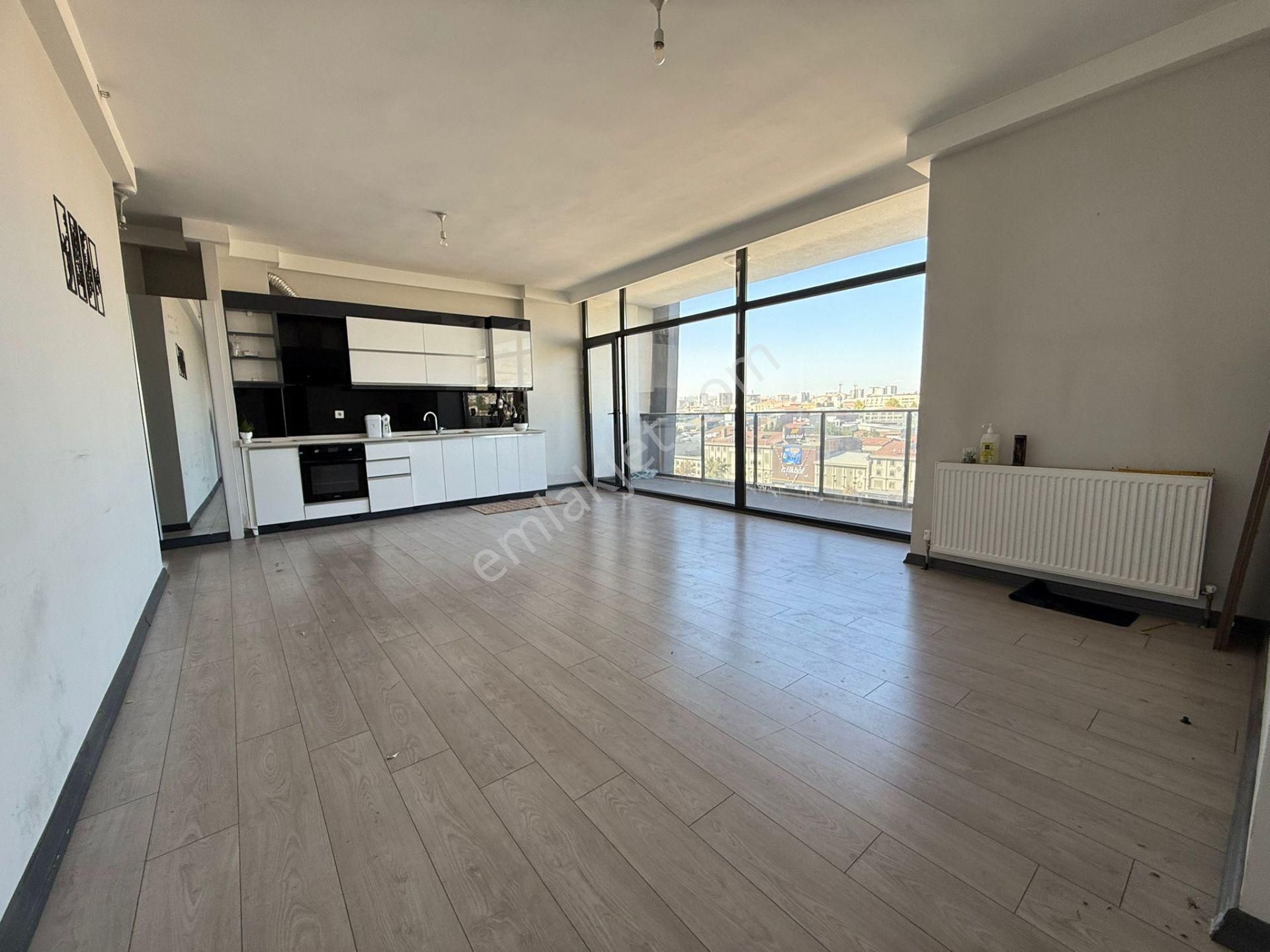 Nek Tower Plazada Güvenlikli Manzaralı 1+1 Satılık Home Ofis - Görsel 12