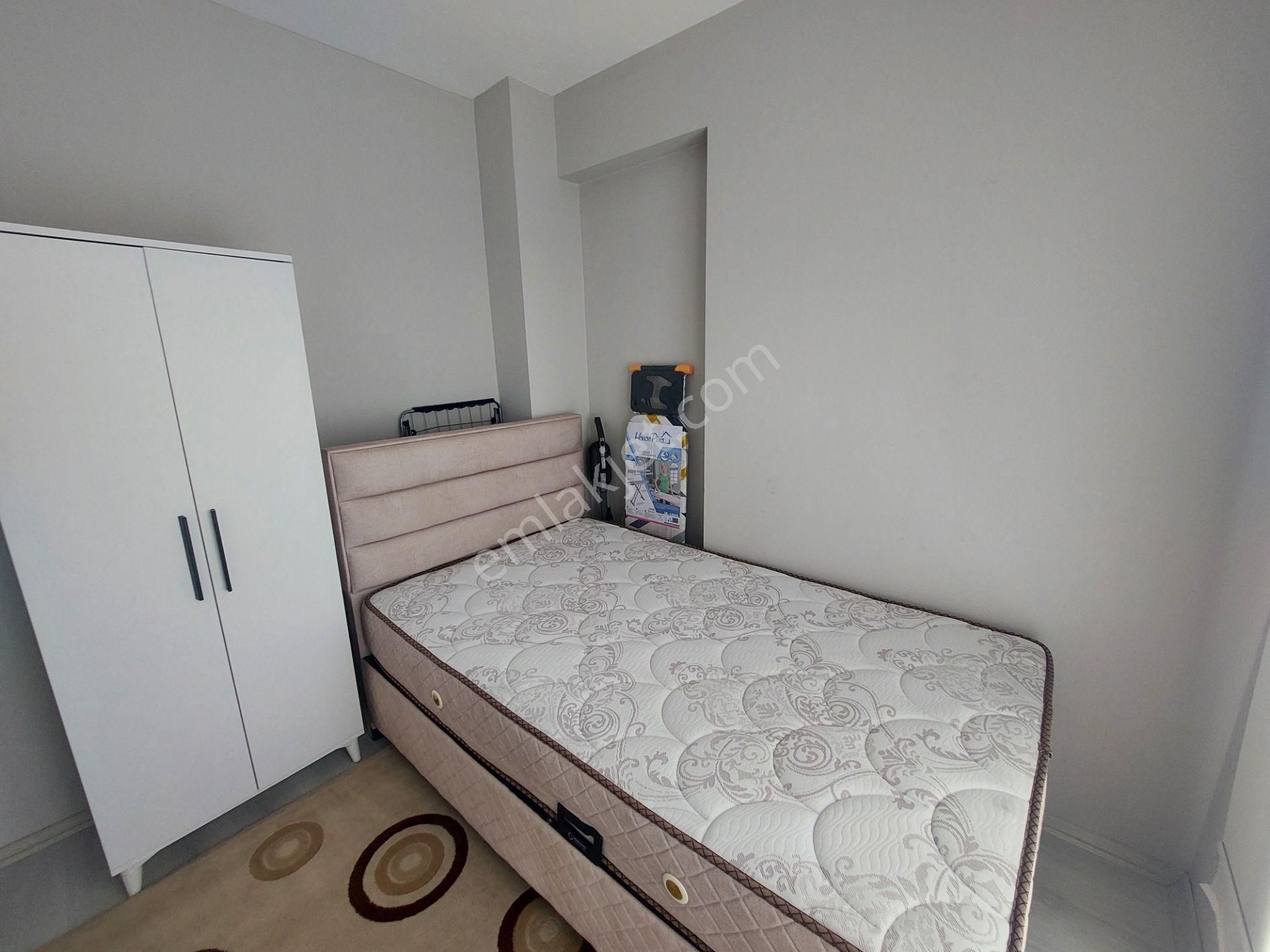 Havuzlu Site İçerisinde Sıfır Eşyalı Sıfır Lüks 1+1 Daire - Görsel 25