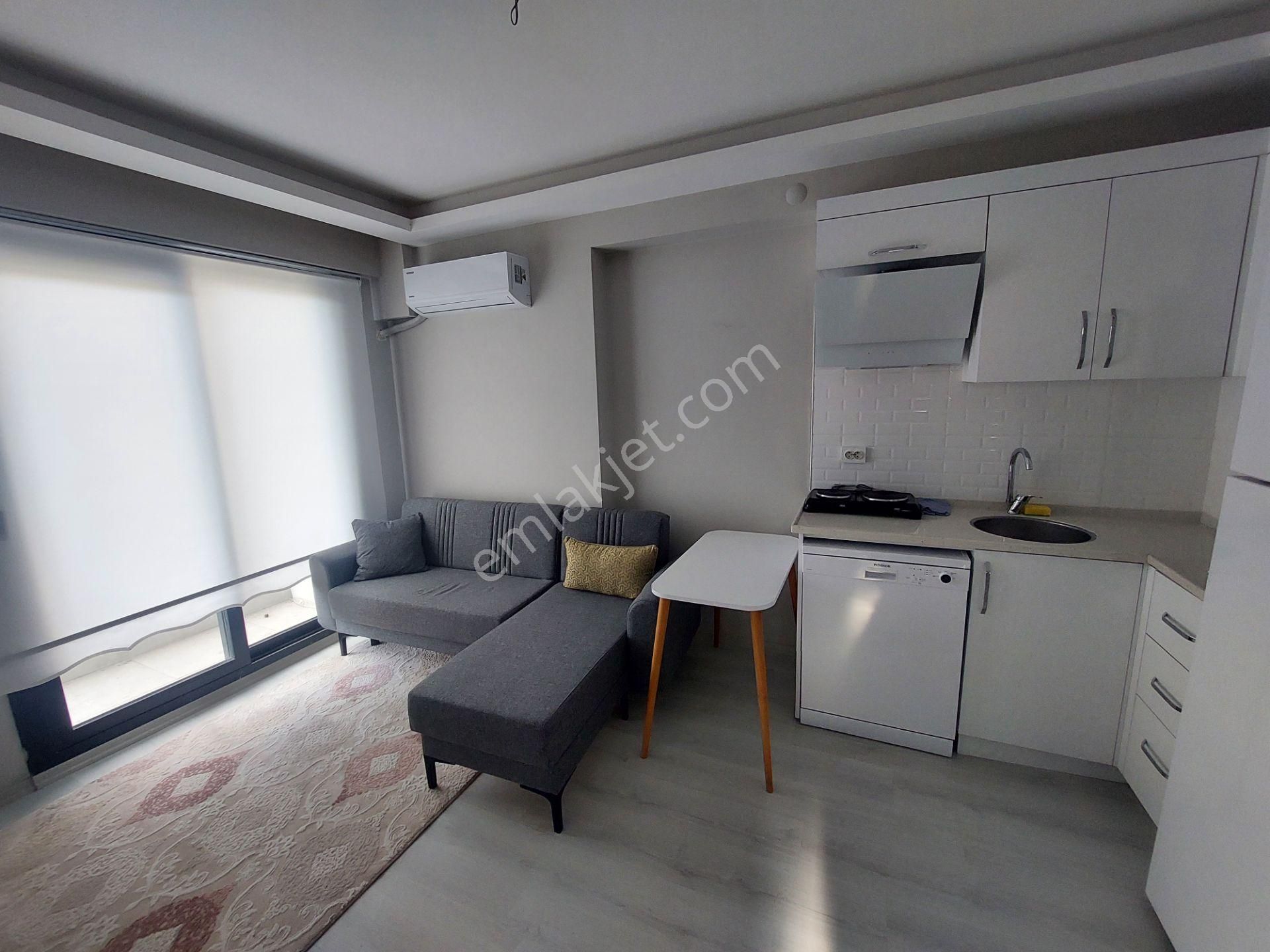 Havuzlu Site İçerisinde Sıfır Eşyalı Sıfır Lüks 1+1 Daire - Görsel 18