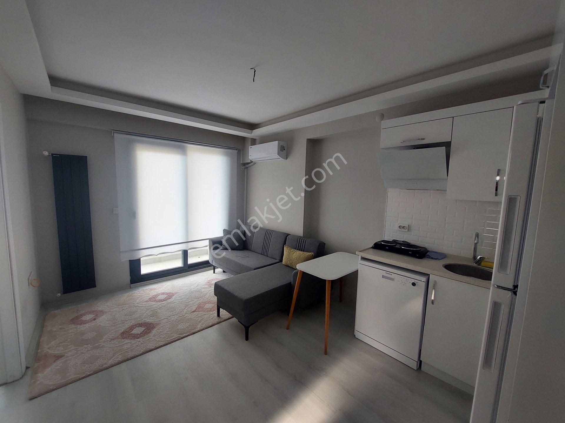 Havuzlu Site İçerisinde Sıfır Eşyalı Sıfır Lüks 1+1 Daire - Görsel 17