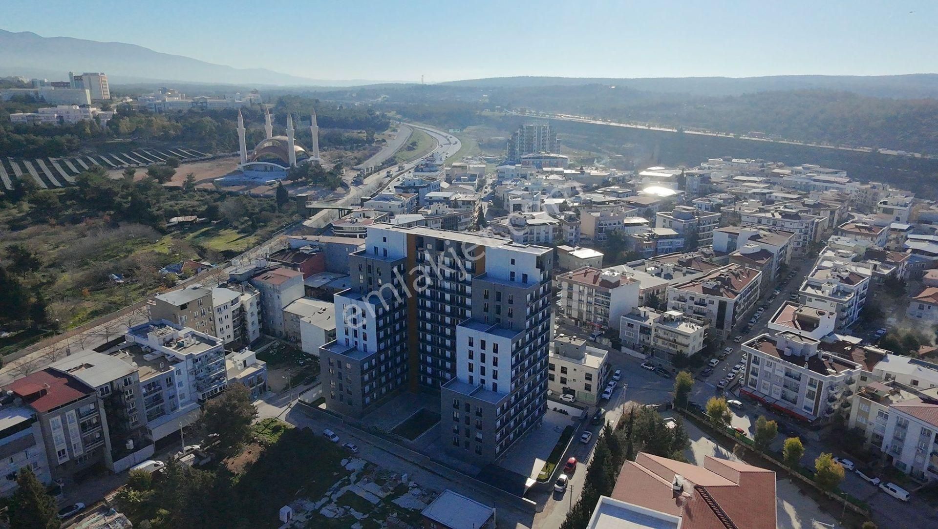 Havuzlu Site İçerisinde Sıfır Eşyalı Sıfır Lüks 1+1 Daire - Görsel 4