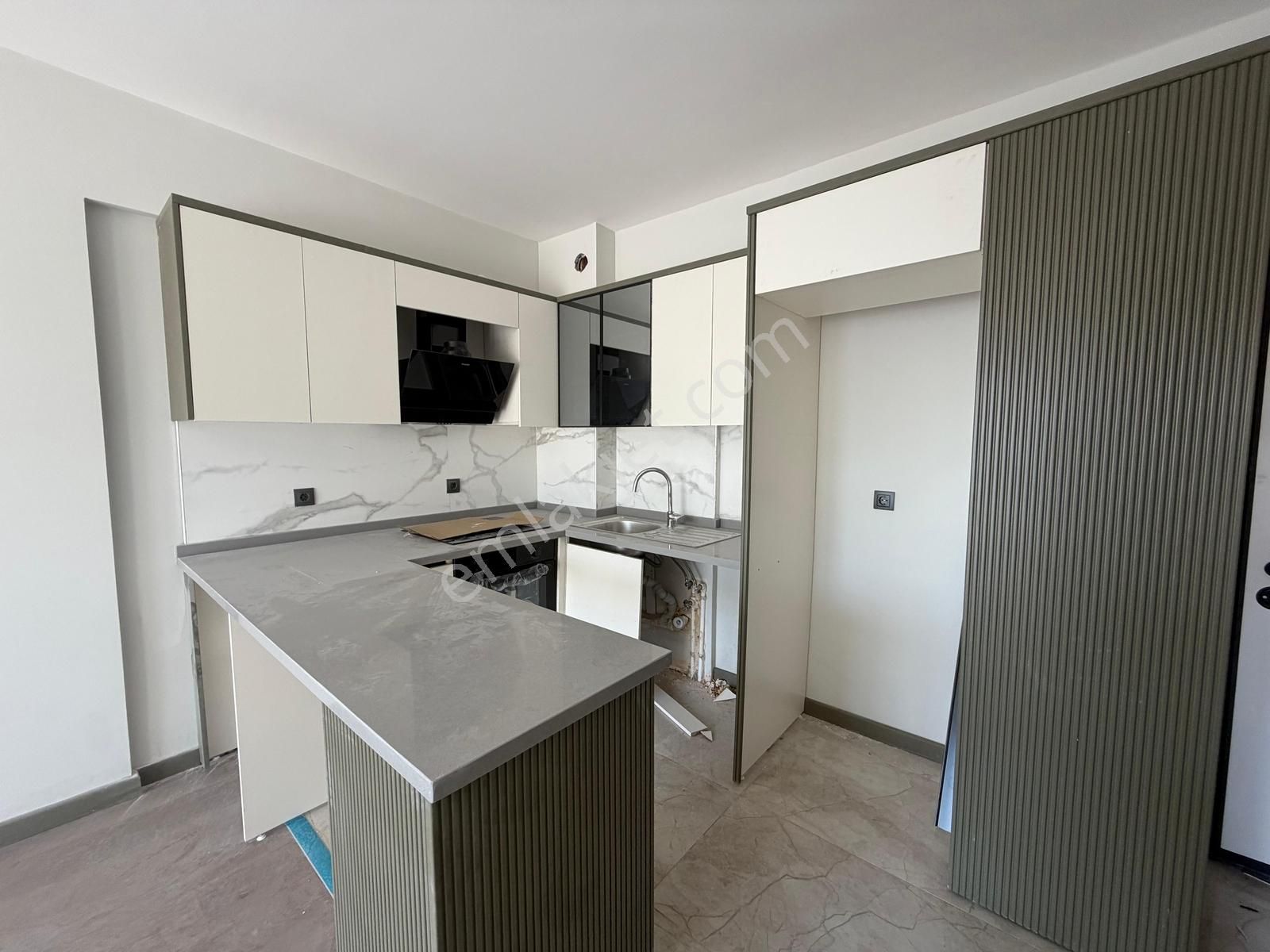 Redstone Castle Yenimahalle Susuz Meydan Göksu'da Kiralık 1+1 - Görsel 4