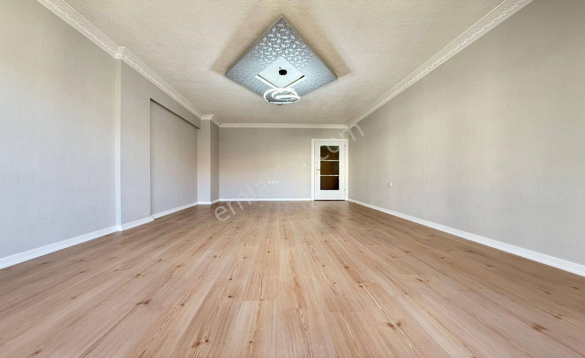 Çok Acil'den Kanuni Mh.katta 3+1 Asansorlu Kiralık Daire! - Görsel 7