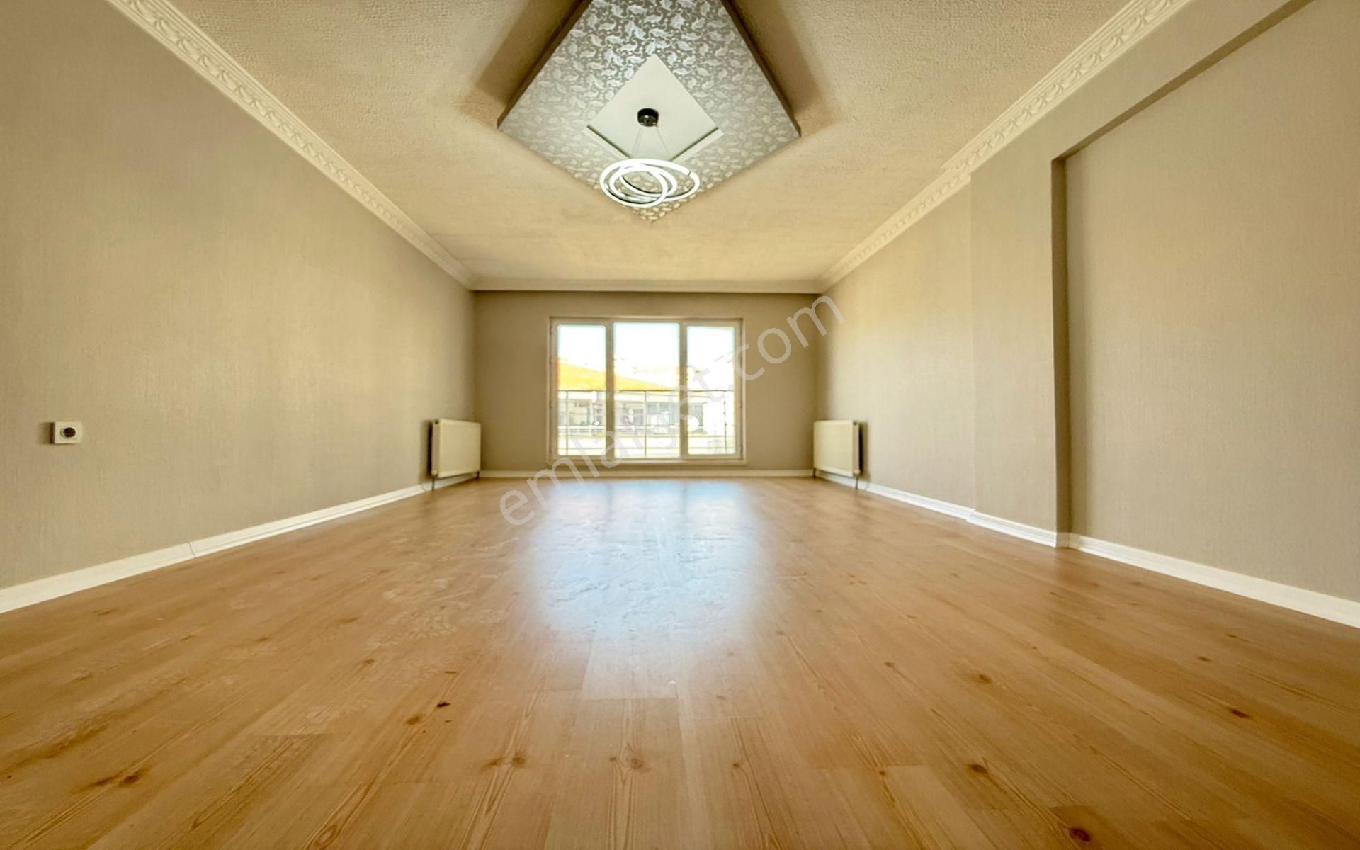 Çok Acil'den Kanuni Mh.katta 3+1 Asansorlu Kiralık Daire! - Görsel 6