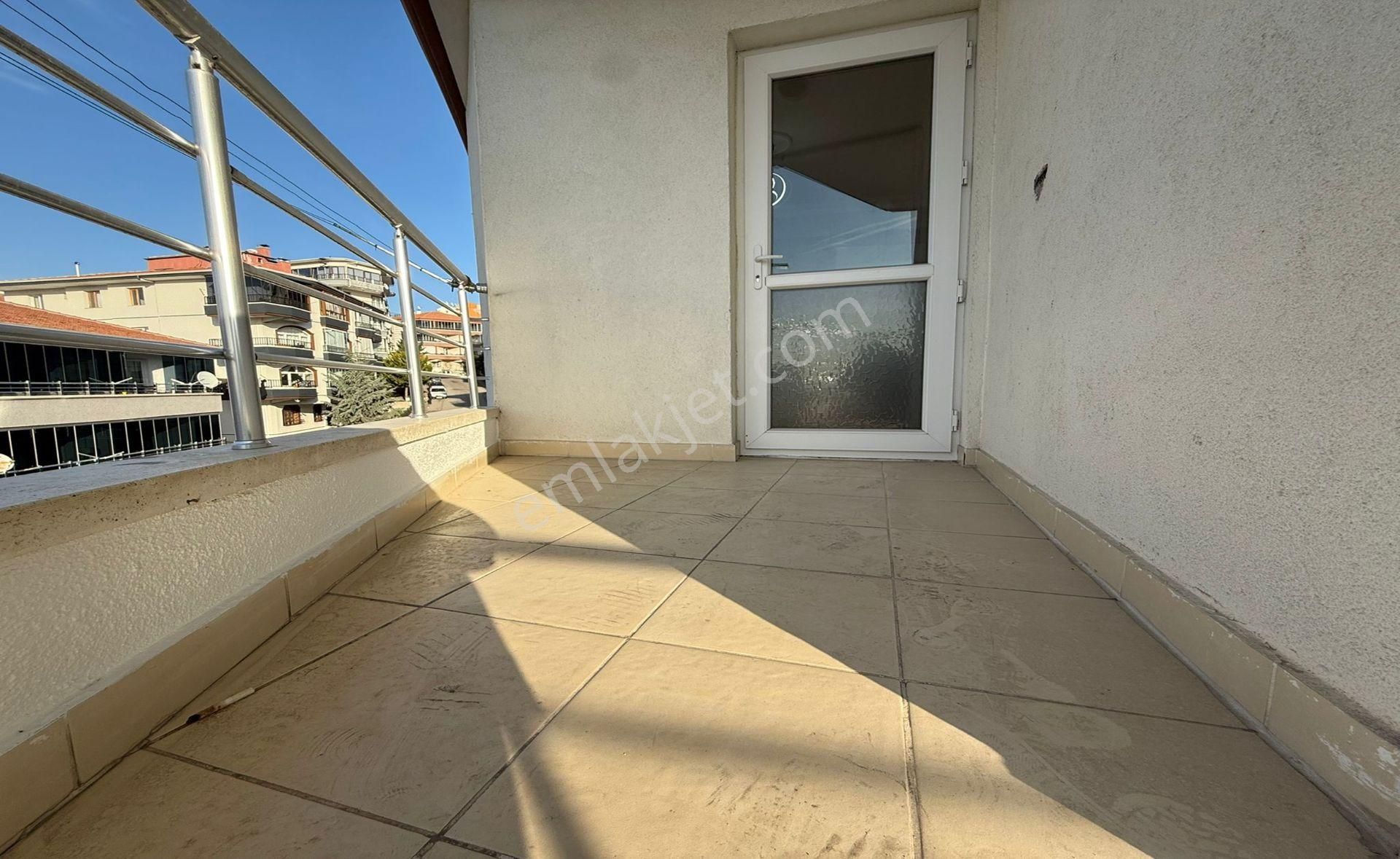 Çok Acil'den Kanuni Mh.katta 3+1 Asansorlu Kiralık Daire! - Görsel 27