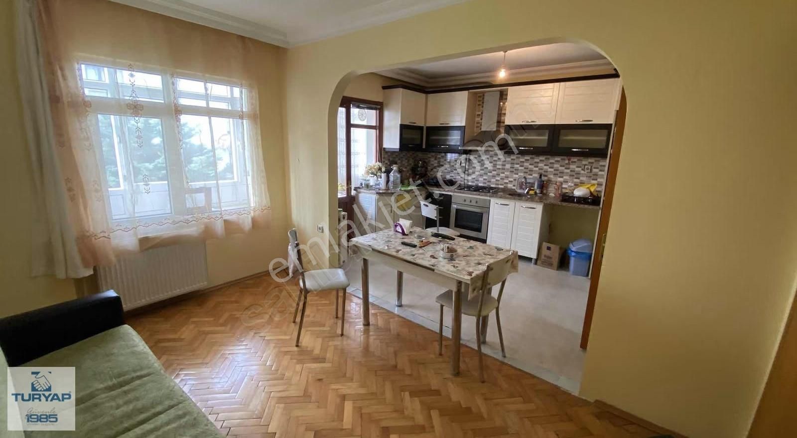 Adnan Menderes Te 2.kat Asansörlü 3.+1 Daire - Görsel 24