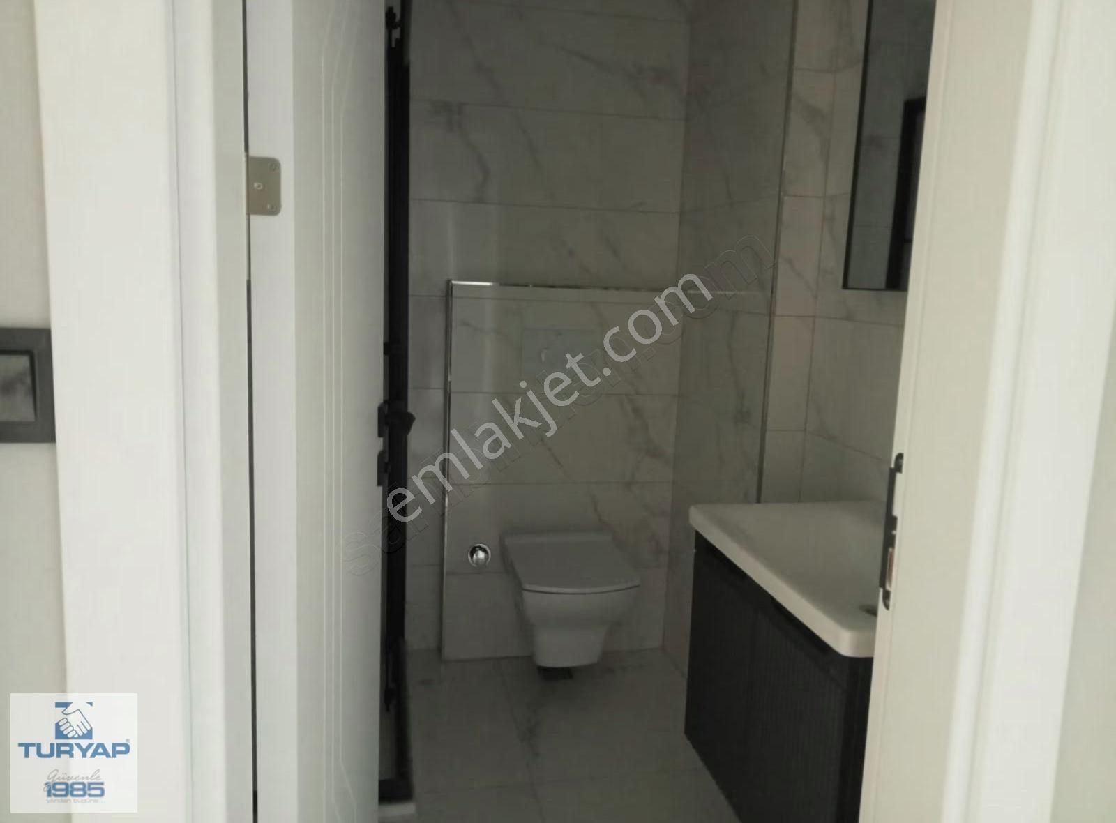Kadıköy'de Butik Site İçerisinde 2+1 Daire - Görsel 11