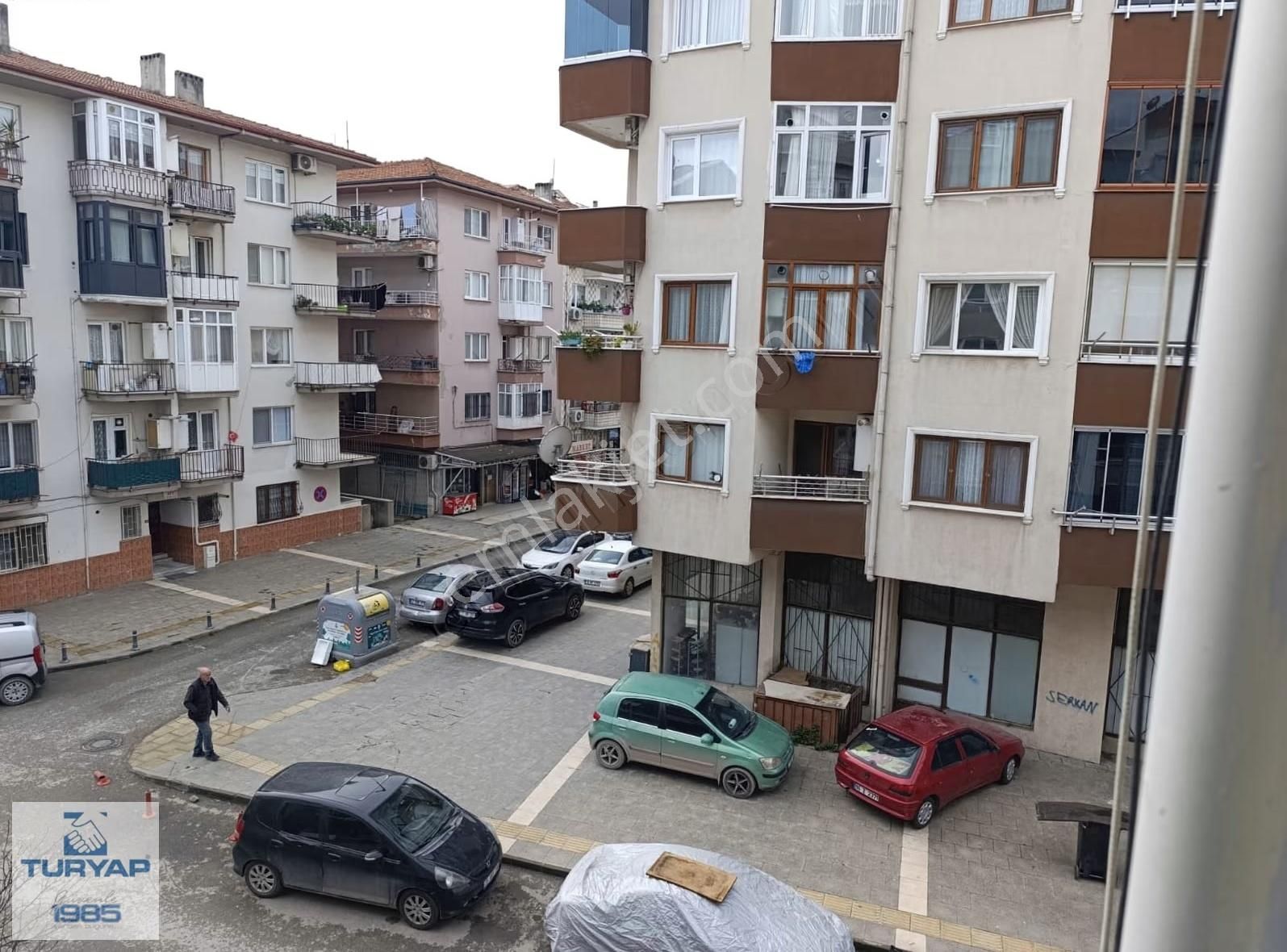 Yalova Merkez F.çakmak Mahallesi'nde Satılık 2+1 Daire - Görsel 27