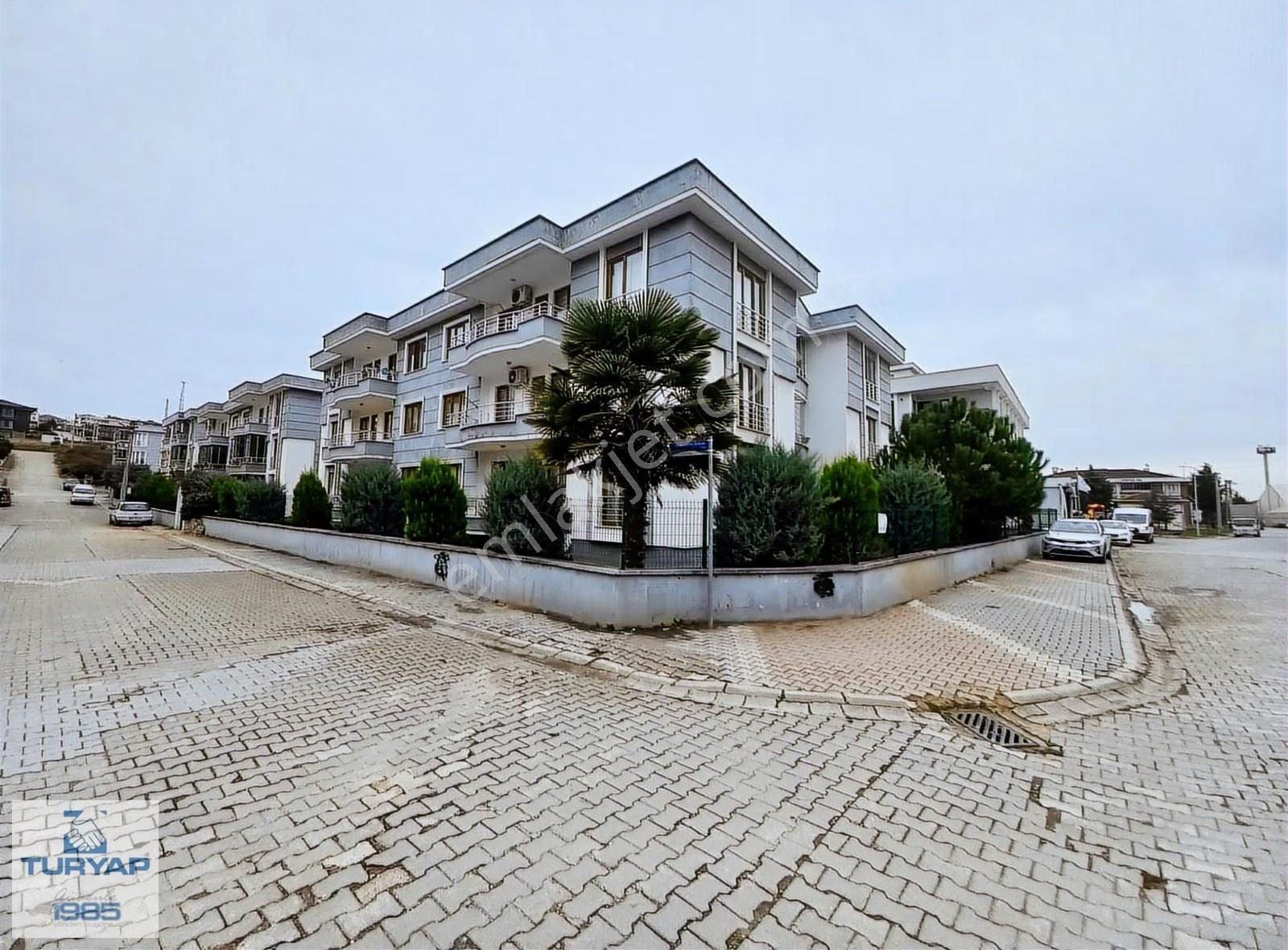 Turyap Erhan'dan Adnan Menderes'te Hesaplı Daire