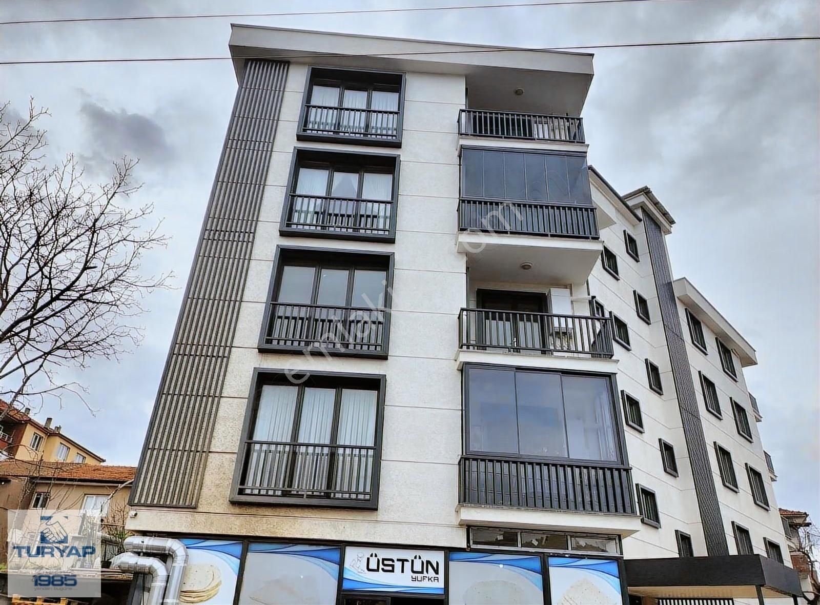 Yalova Kadıköy'de Fırsat 3+1 Daire - Görsel 18