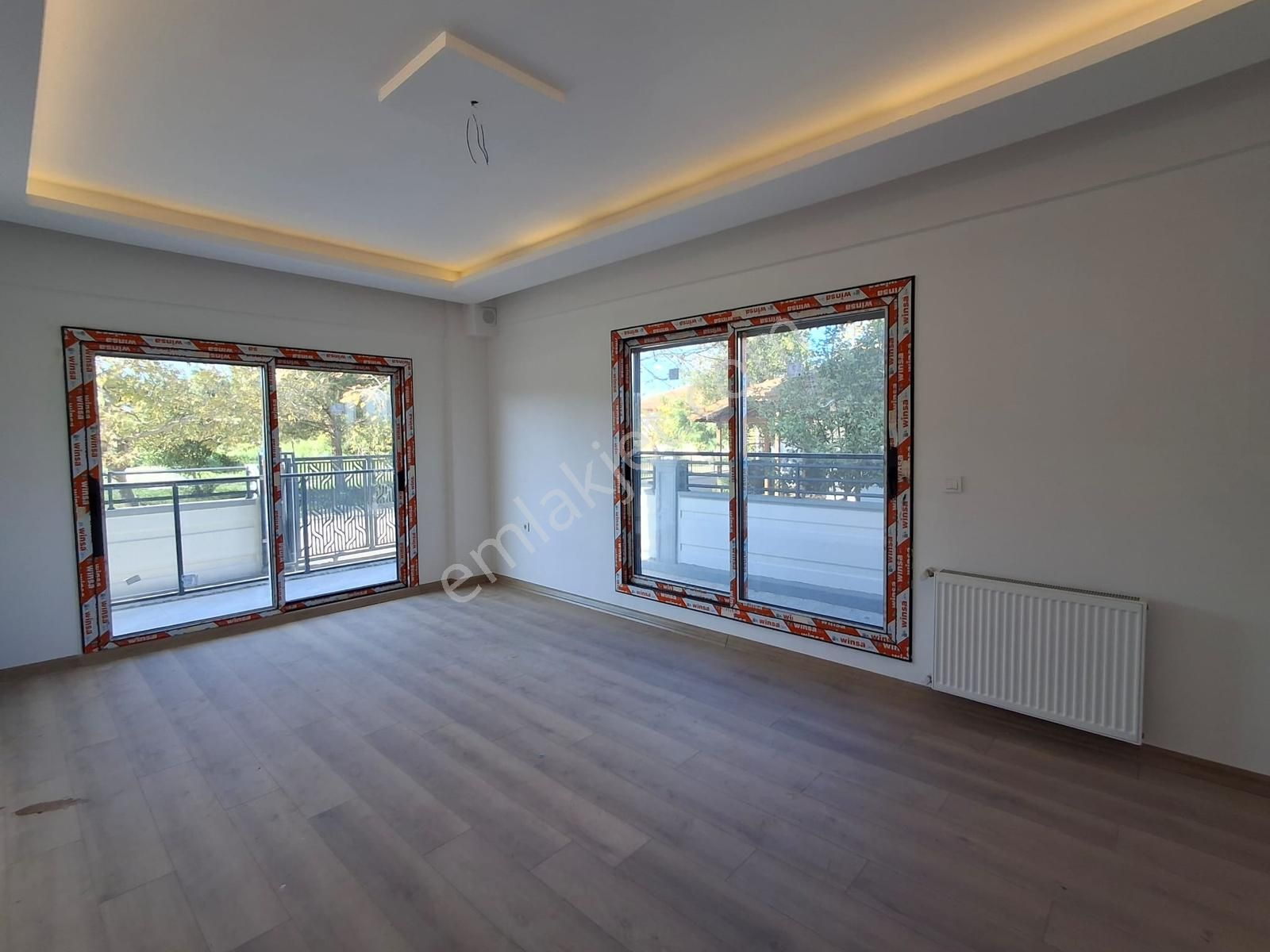 Bal Gayrimenkul- Barbarosta Ebeveyn Banyolu 2+1 Daire