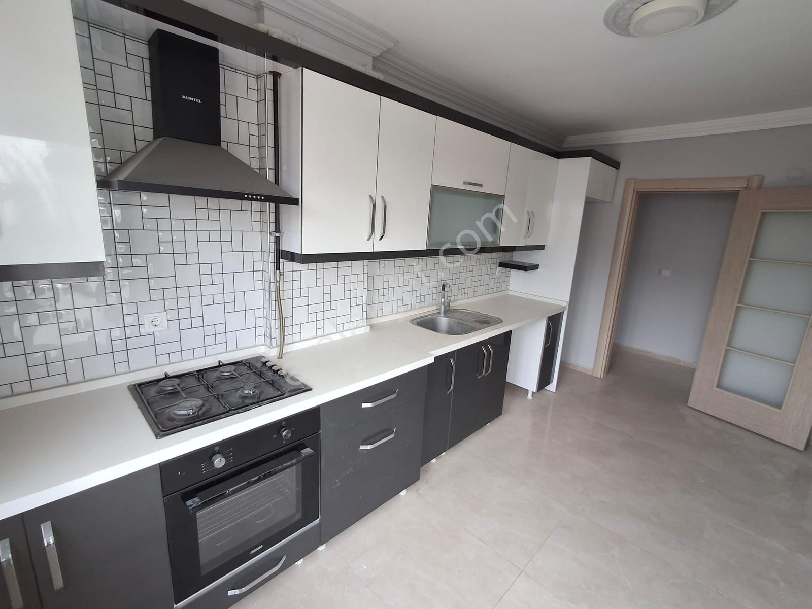 Bal Gayrimenkul- Barbarosta Arakat Asansörlü 3+1 Daire - Görsel 3