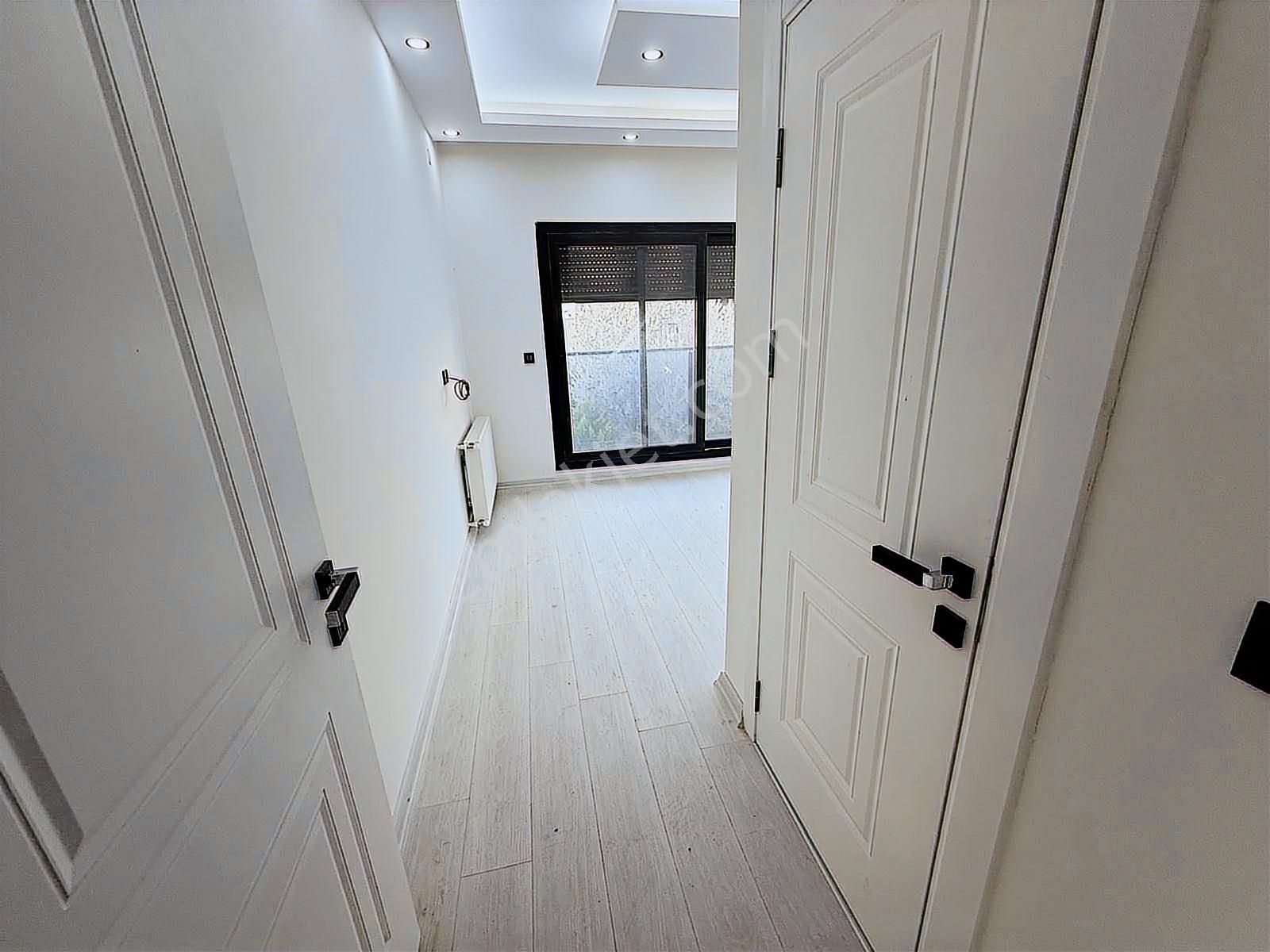 Bal Gayrimenkul-mithatpaşa Kapalı Mutfak Geniş Bahçeli 4+1 Villa - Görsel 22