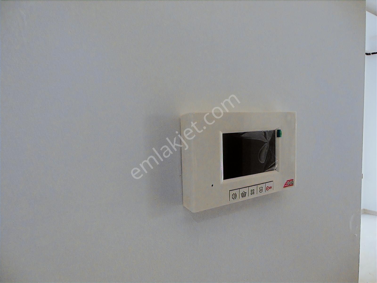 Bal Gayrimenkul-barbarosta Arakat Asansörlü Yatırımlık 1+1 Daire - Görsel 6