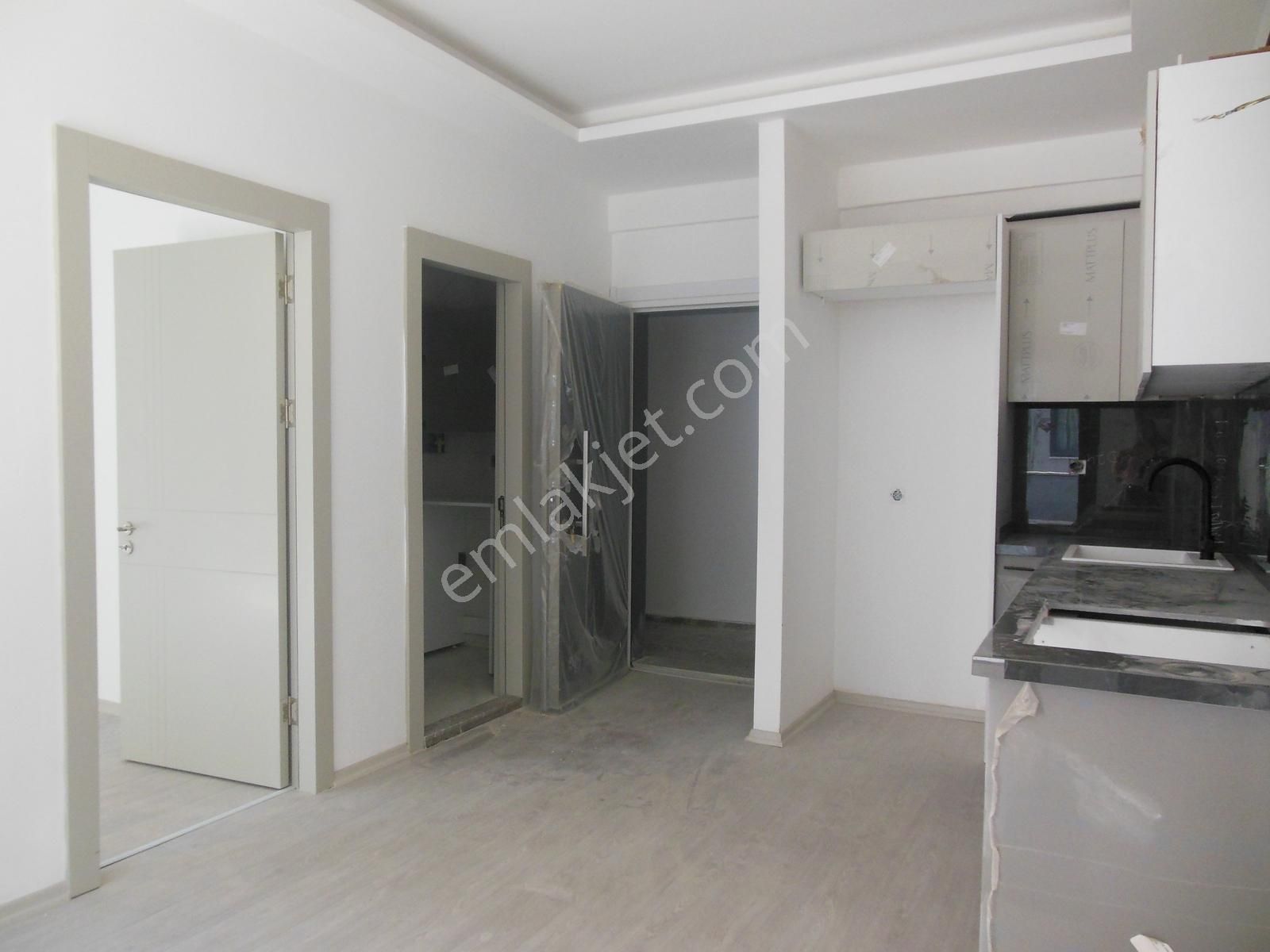 Bal Gayrimenkul-barbarosta Arakat Asansörlü Yatırımlık 1+1 Daire - Görsel 5