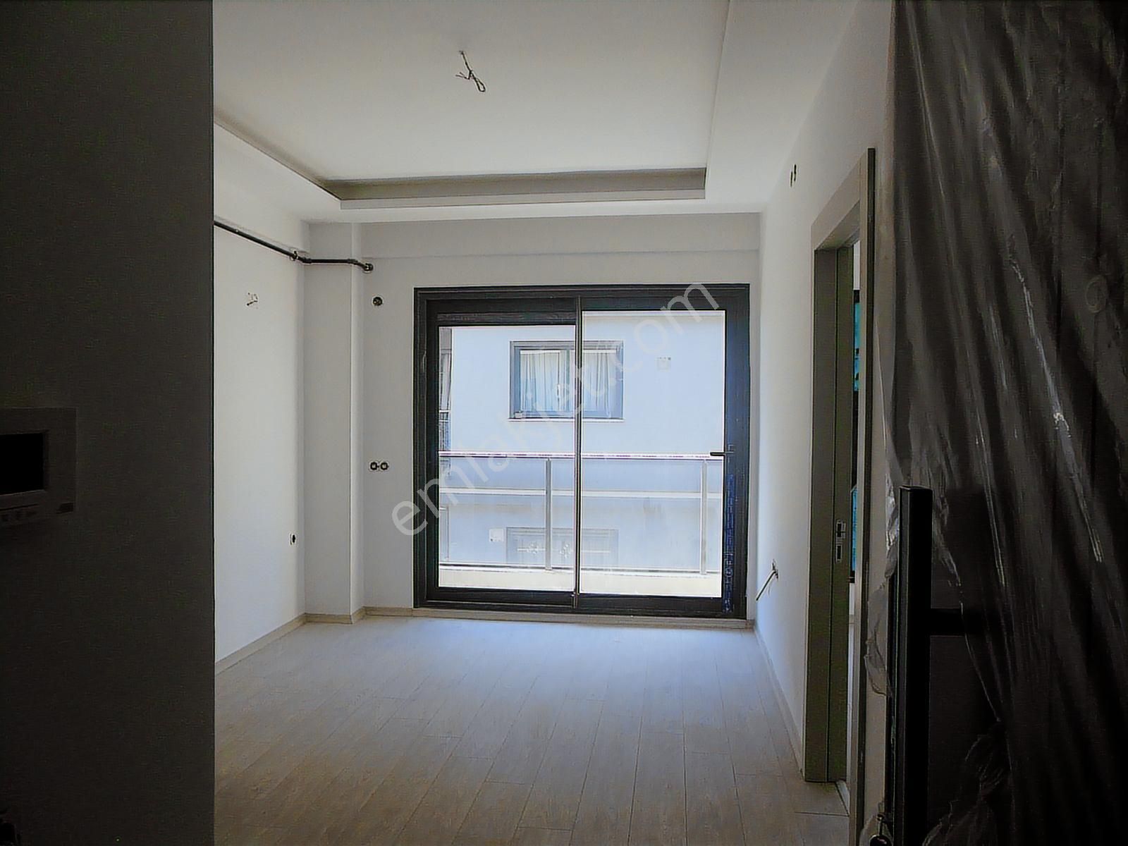 Bal Gayrimenkul-barbarosta Arakat Asansörlü Yatırımlık 1+1 Daire - Görsel 2