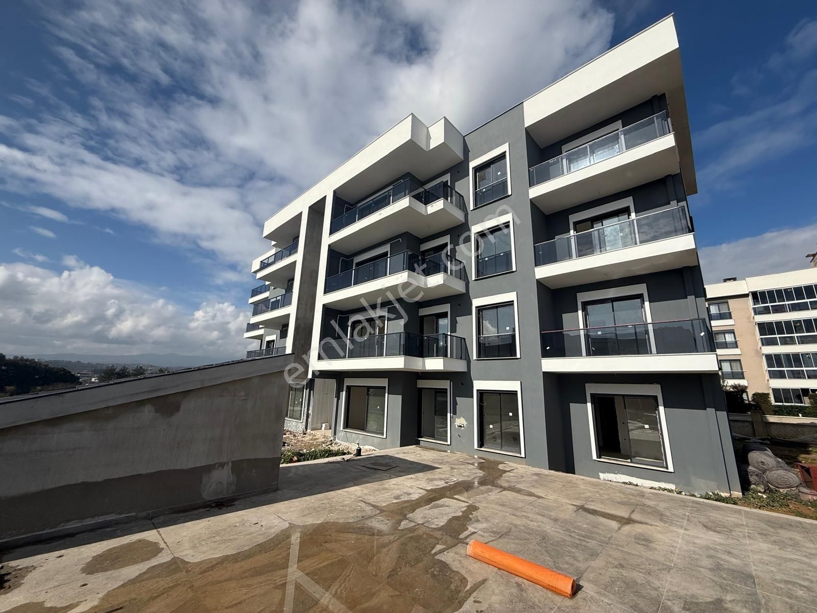 Bal Gayrimenkul-barbarosta Site İçinde 2+1 Daire - Görsel 6