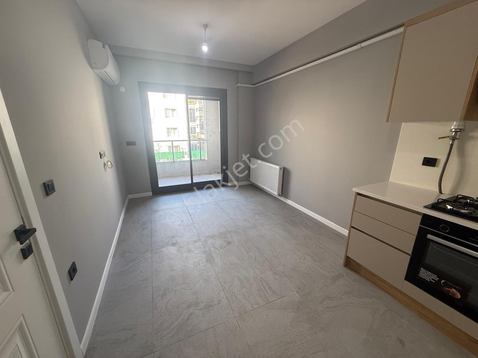 Bal Gayrimenkul- Barbarosta Özel Konsept Muhteşem 1+1 Daire - Görsel 4