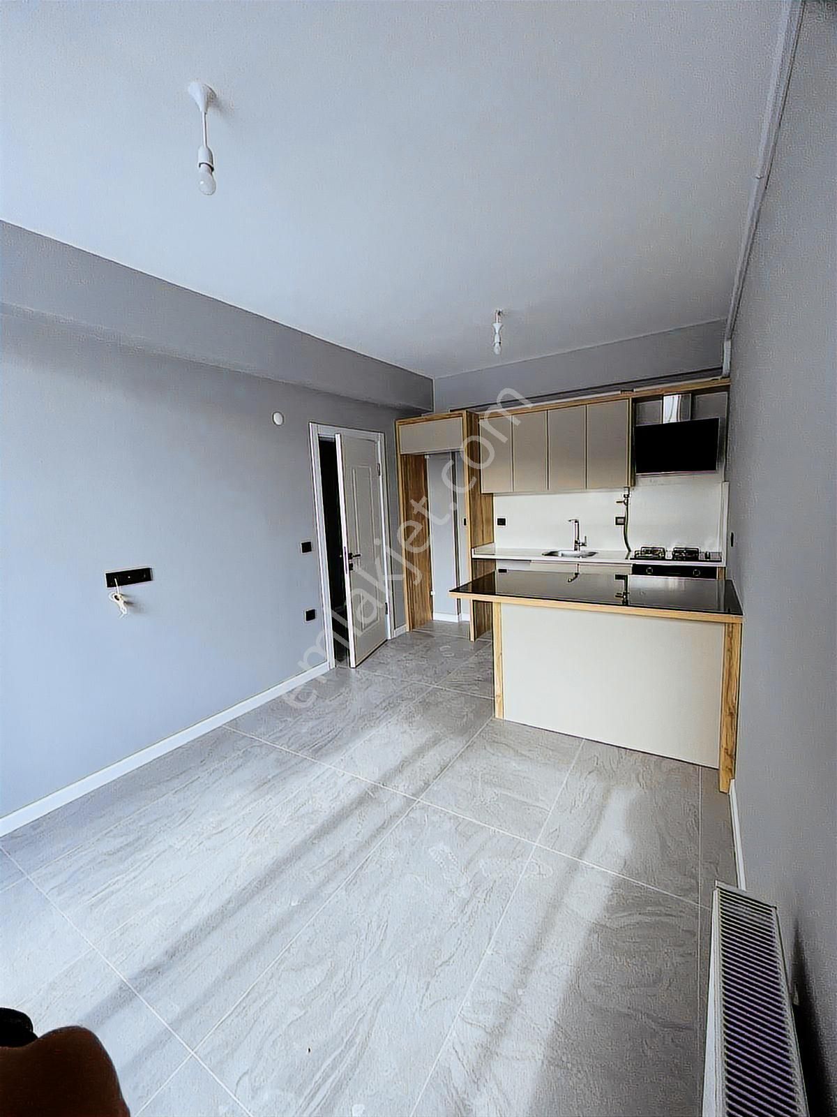 Bal Gayrimenkul -barbarosta Çevre Yolunda Redizans 1+1 Daire - Görsel 11