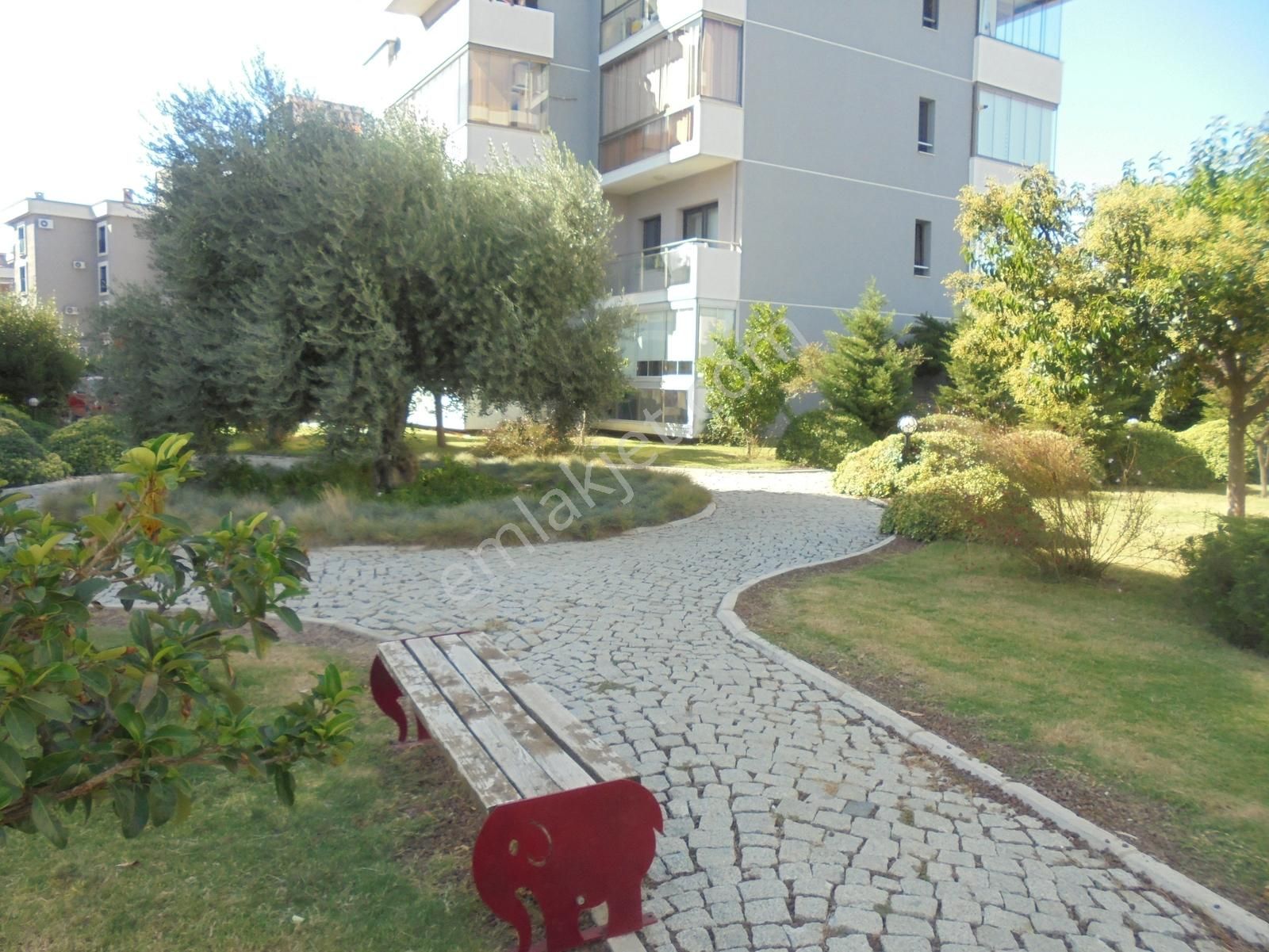 Bal Gayrimenkul-altıntepe Muhteşem Peyzaj Site İçinde 3+1 Daire - Görsel 14