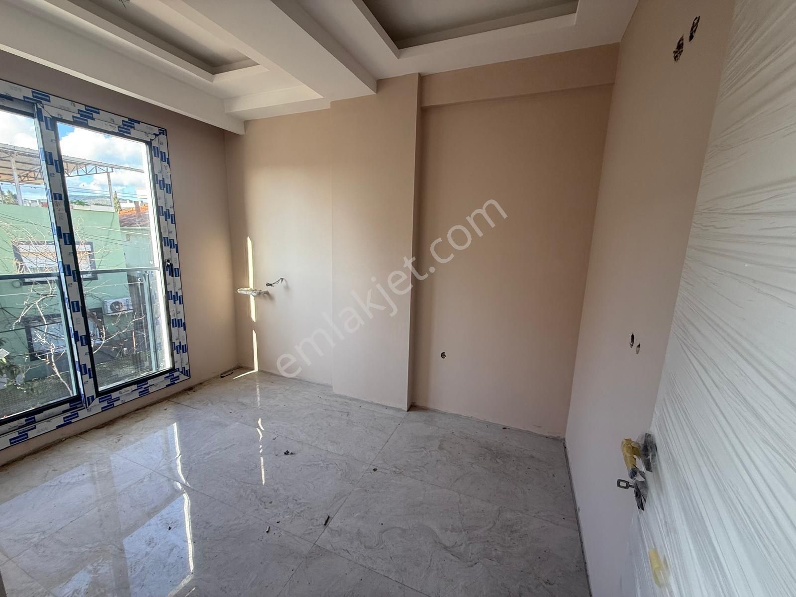 Bal Gayrimenkul- Görece Köy Girişinde Ana Yola Yakın 2+1 Daire - Görsel 13