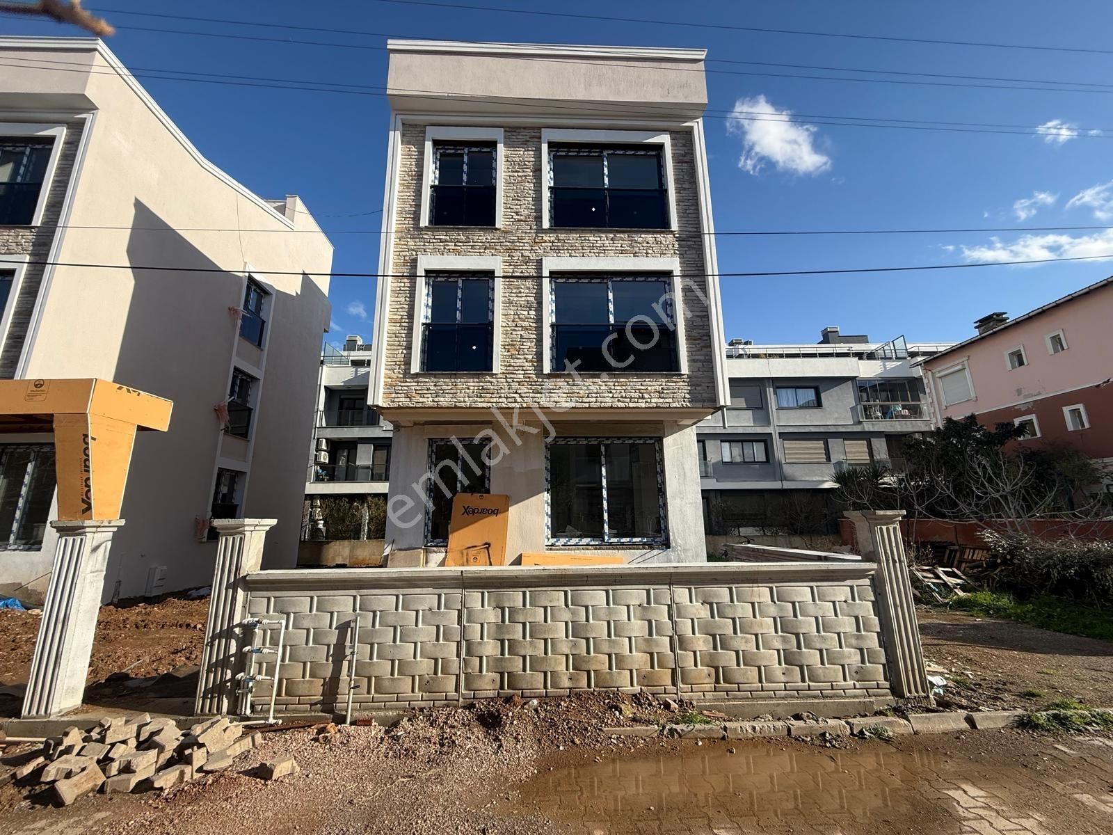 Bal Gayrimenkul- Görece Köy Girişinde Ana Yola Yakın 2+1 Daire - Görsel 17