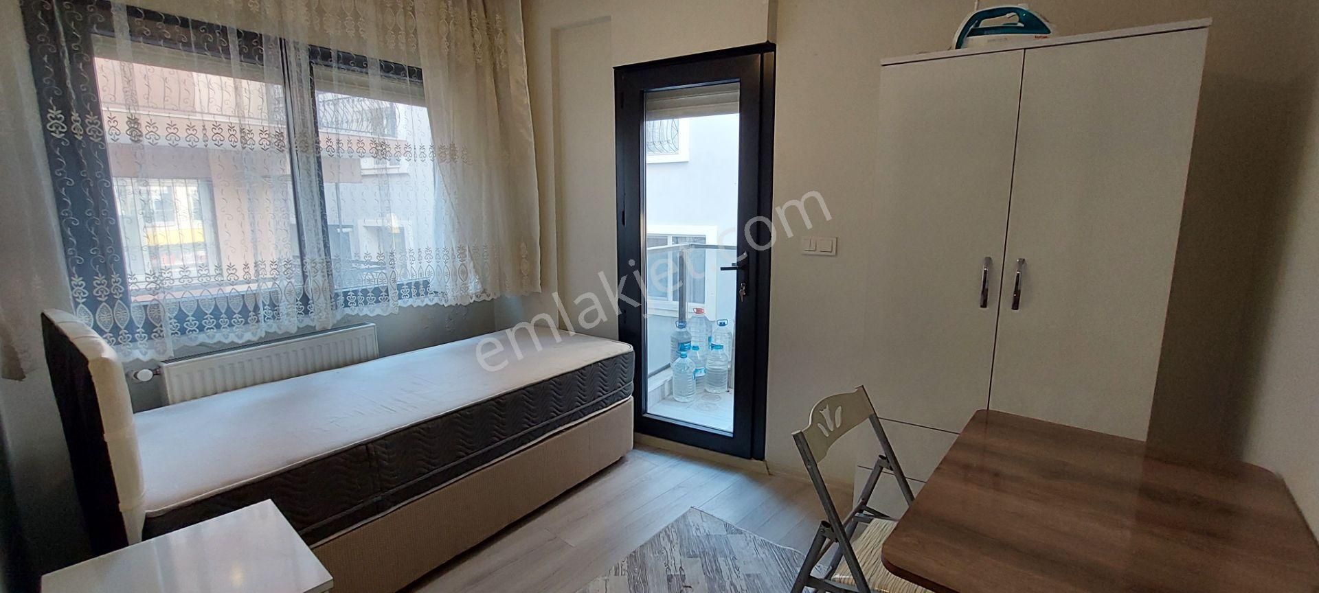 Atatürk Mah. Kampüse Yürüme Mesafesinde Full Eşyalı D.gazlı 2+1 - Görsel 17