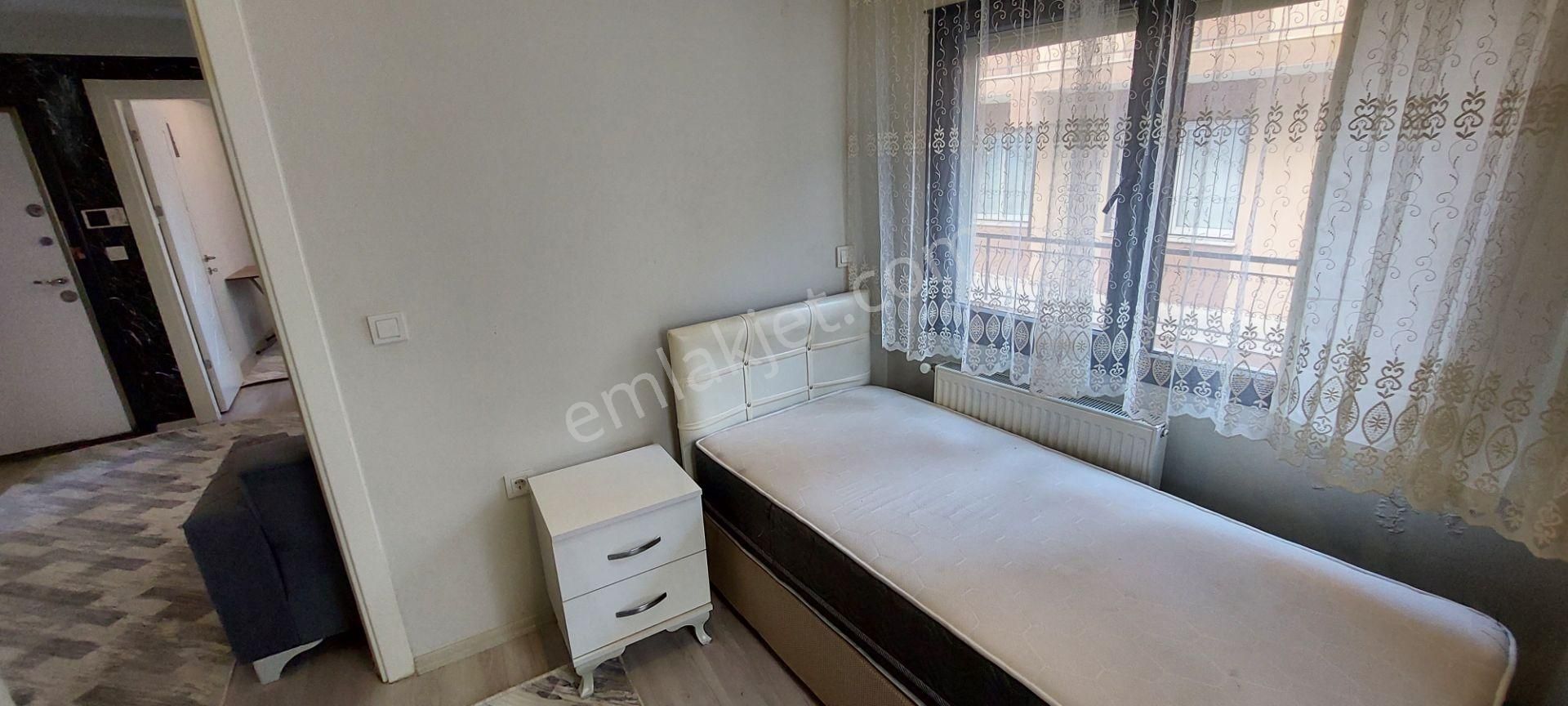 Atatürk Mah. Kampüse Yürüme Mesafesinde Full Eşyalı D.gazlı 2+1 - Görsel 19