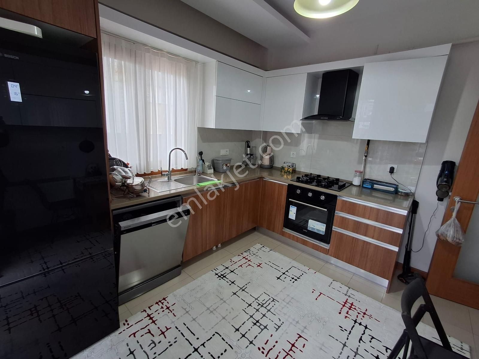 Bal Gayrimenkul-kemalpaşada Muhteşem Konumda Geniş 3+1 Daire - Görsel 18