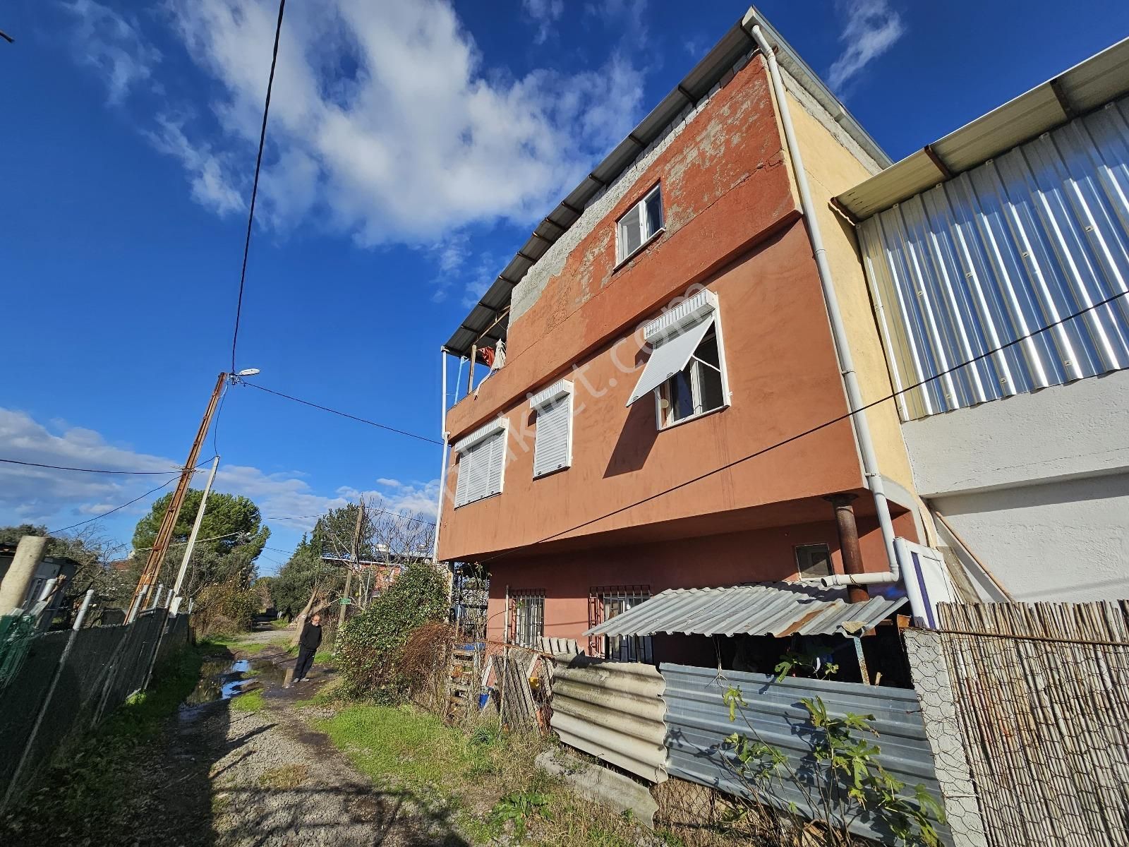 Kristal Marin'den Gemlik Kumsazda Satılık Müsatakil