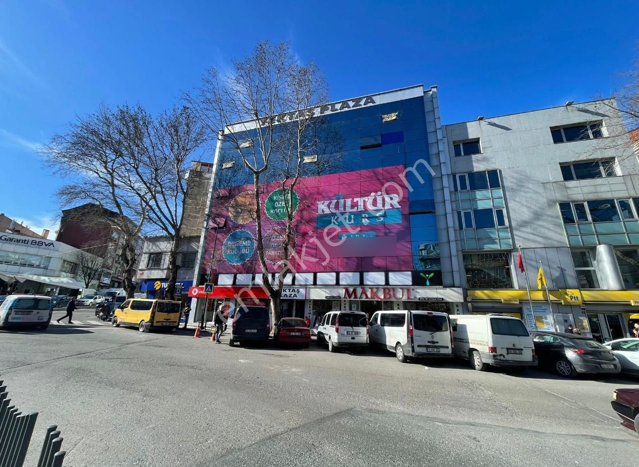 Üsküdar Merkezde Yektaş Plazada Kdv Avantajlı Kiralık Ofisler