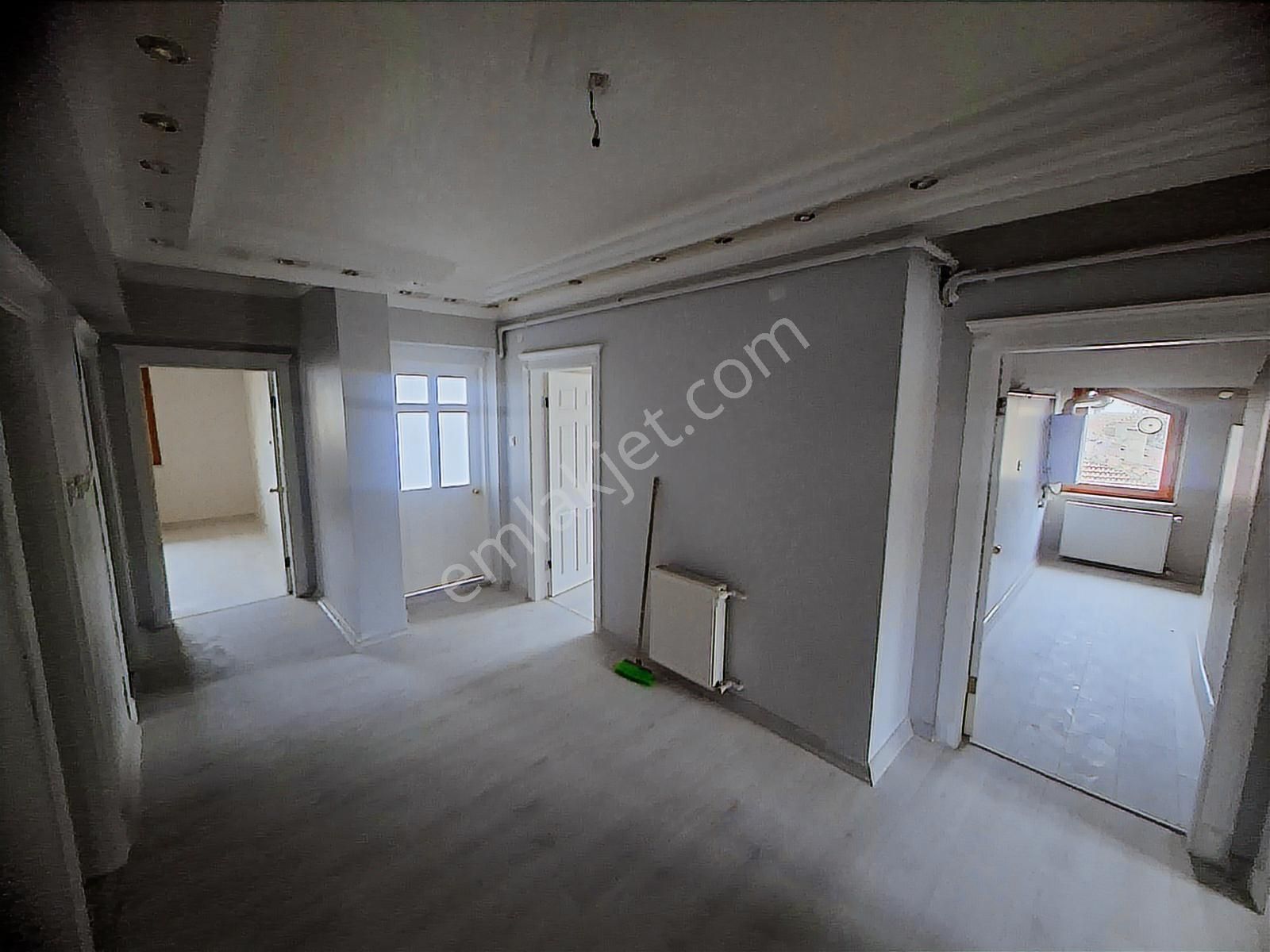 Çiçekli Mh.katta Ön Cephe 5+1 Fuul Yapıllı Lüx Kiralık - Görsel 13