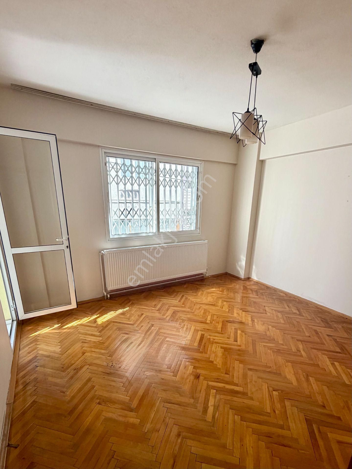 Üçyol Metroya Yürüme Mesafesinde 2+1 Kiralık Daire - Görsel 2