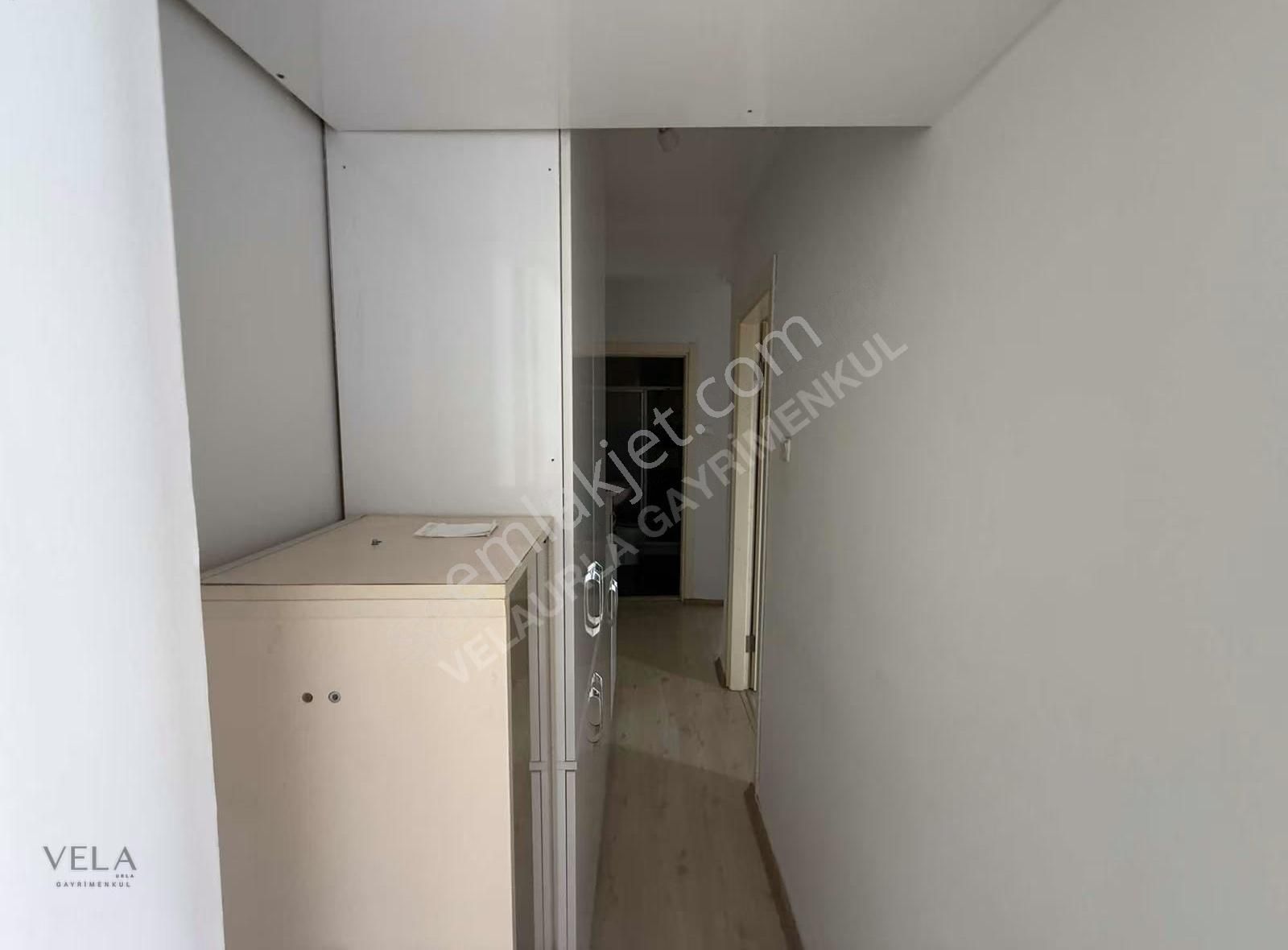 Karşıyaka Kiralık 2+1 Daire - 78m² - Merkezi Konum - Görsel 2