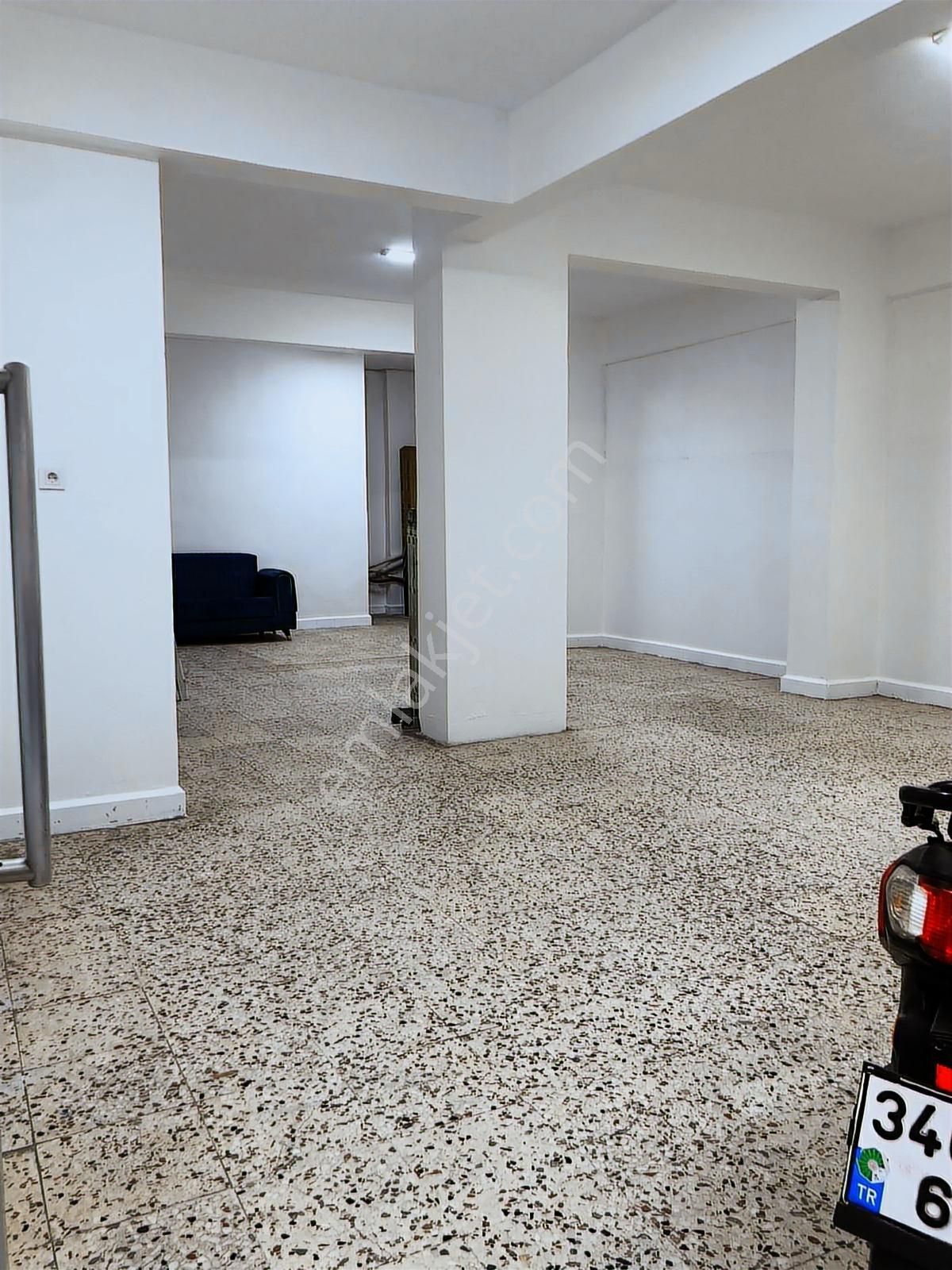 İkitelli Mehmet Akif Mah. Kemalpaşa Cadde Cepheli Satılık Dükkan - Görsel 5