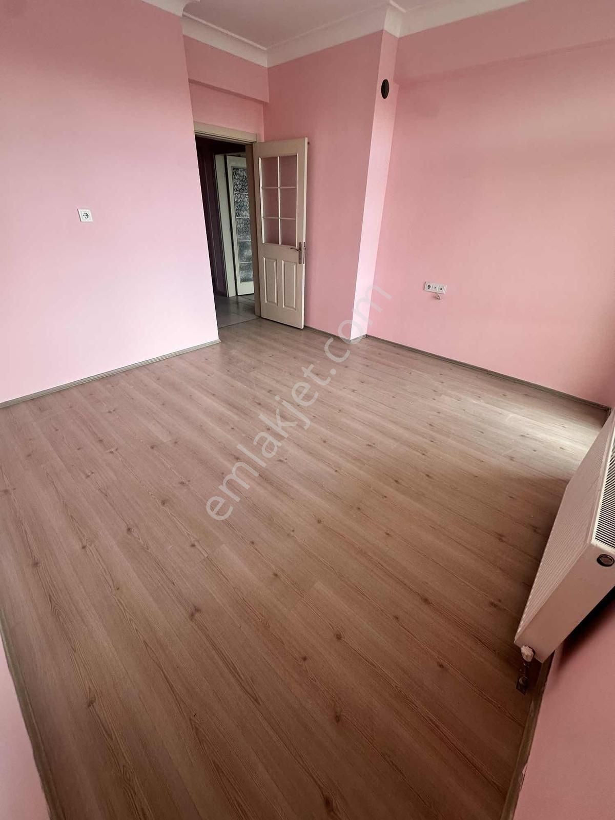 Şems'ten Karaaslanda Kiralık Site İçi 3+1 Daire - Görsel 7