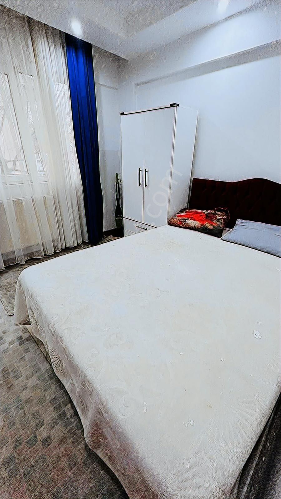 İncilipınarda Satılık Geniş Yüksek Zemın 1+1 Apart - Görsel 4