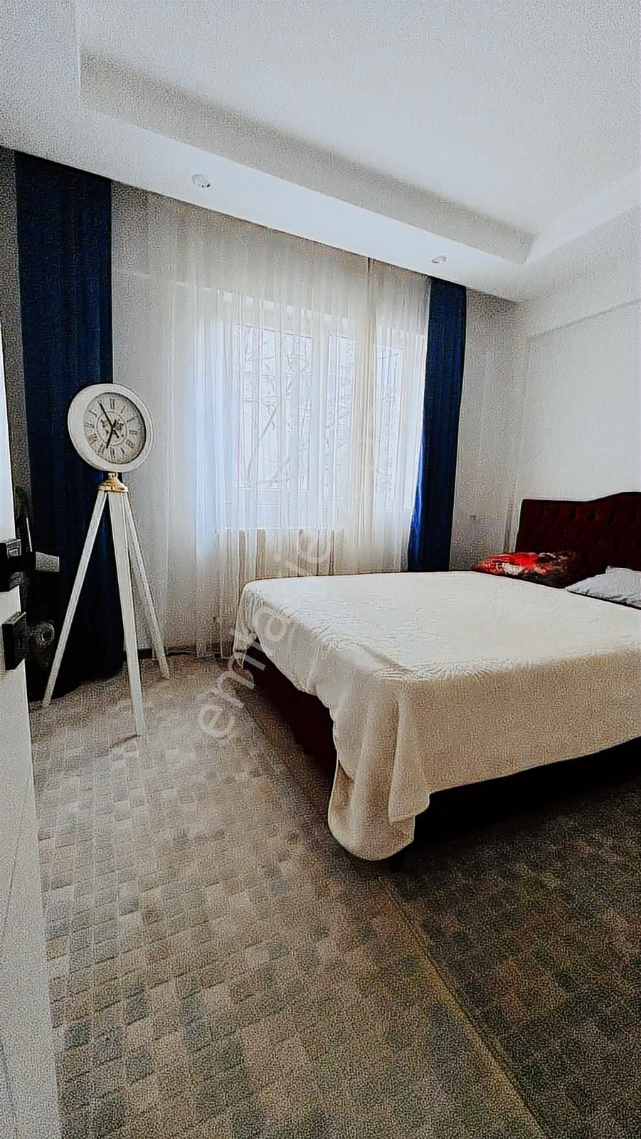 İncilipınarda Satılık Geniş Yüksek Zemın 1+1 Apart - Görsel 17