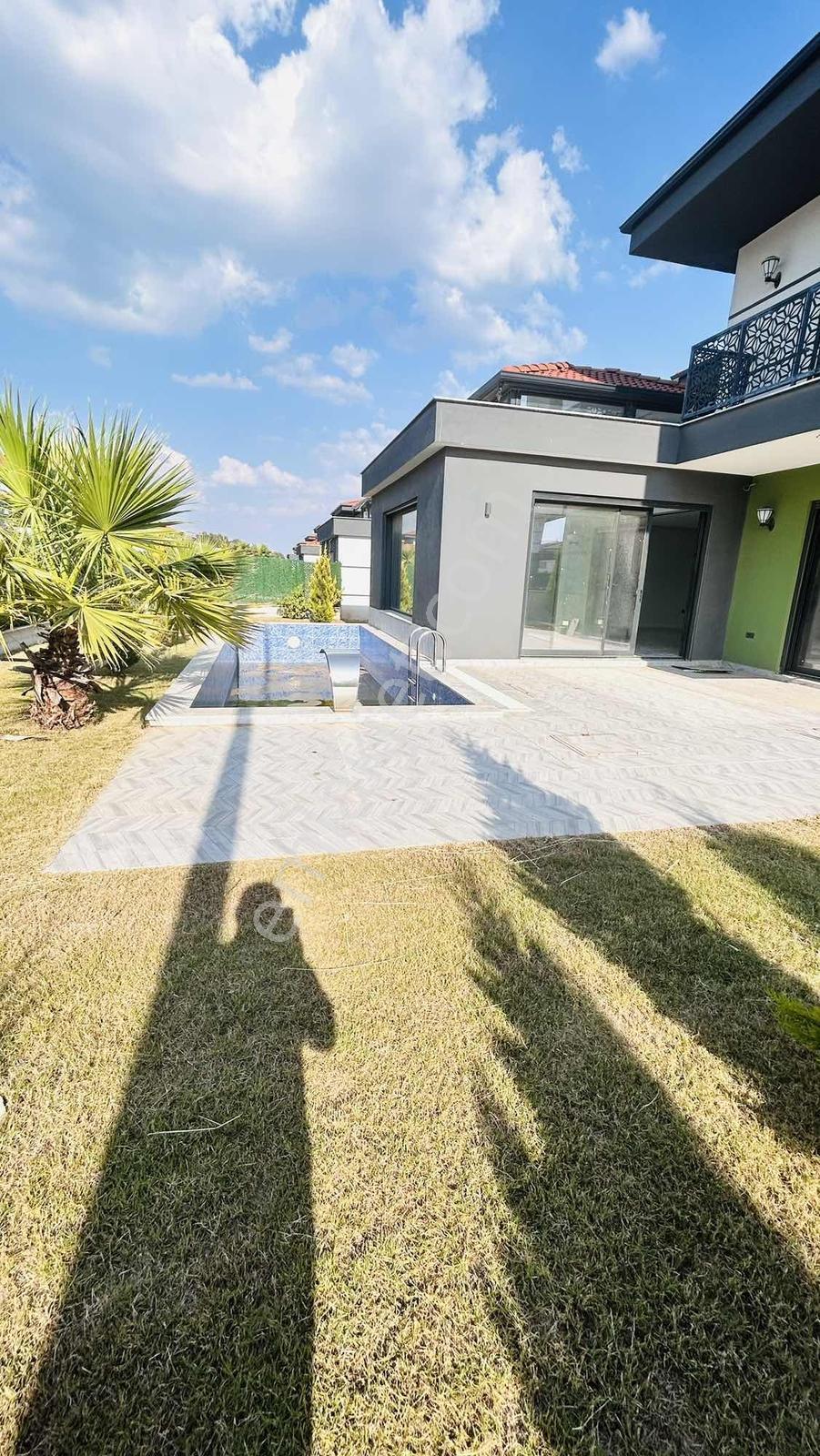 Işıklı Da Satılık Ultra Lux Havuzlu Villa - Görsel 16