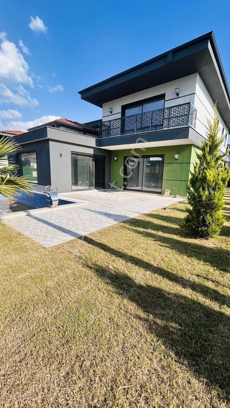 Işıklı Da Satılık Ultra Lux Havuzlu Villa - Görsel 17