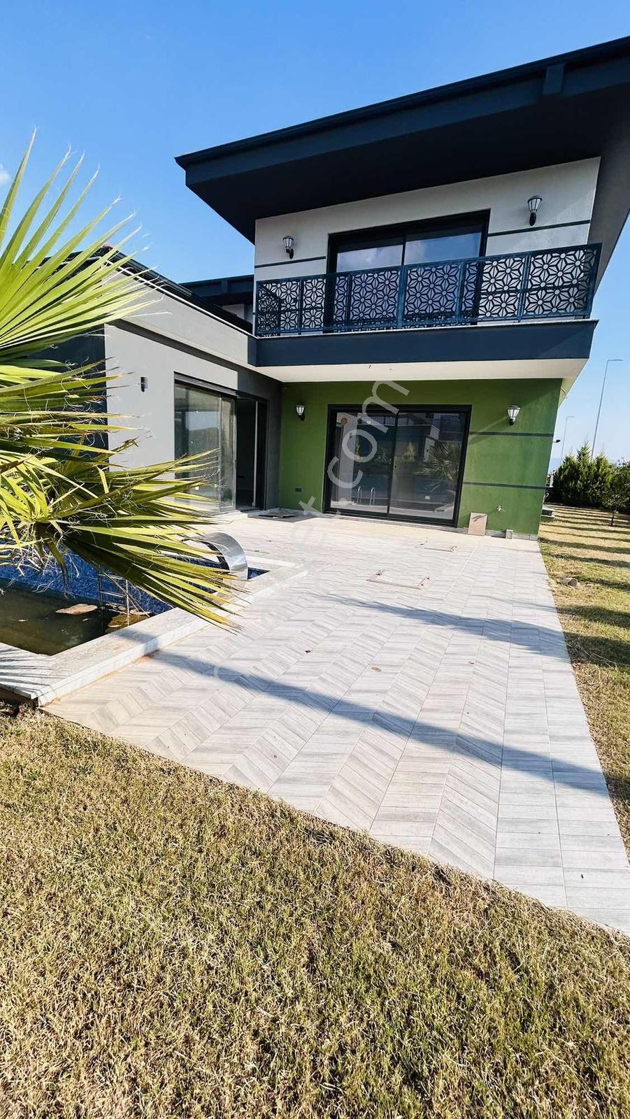 Işıklı Da Satılık Ultra Lux Havuzlu Villa - Görsel 15