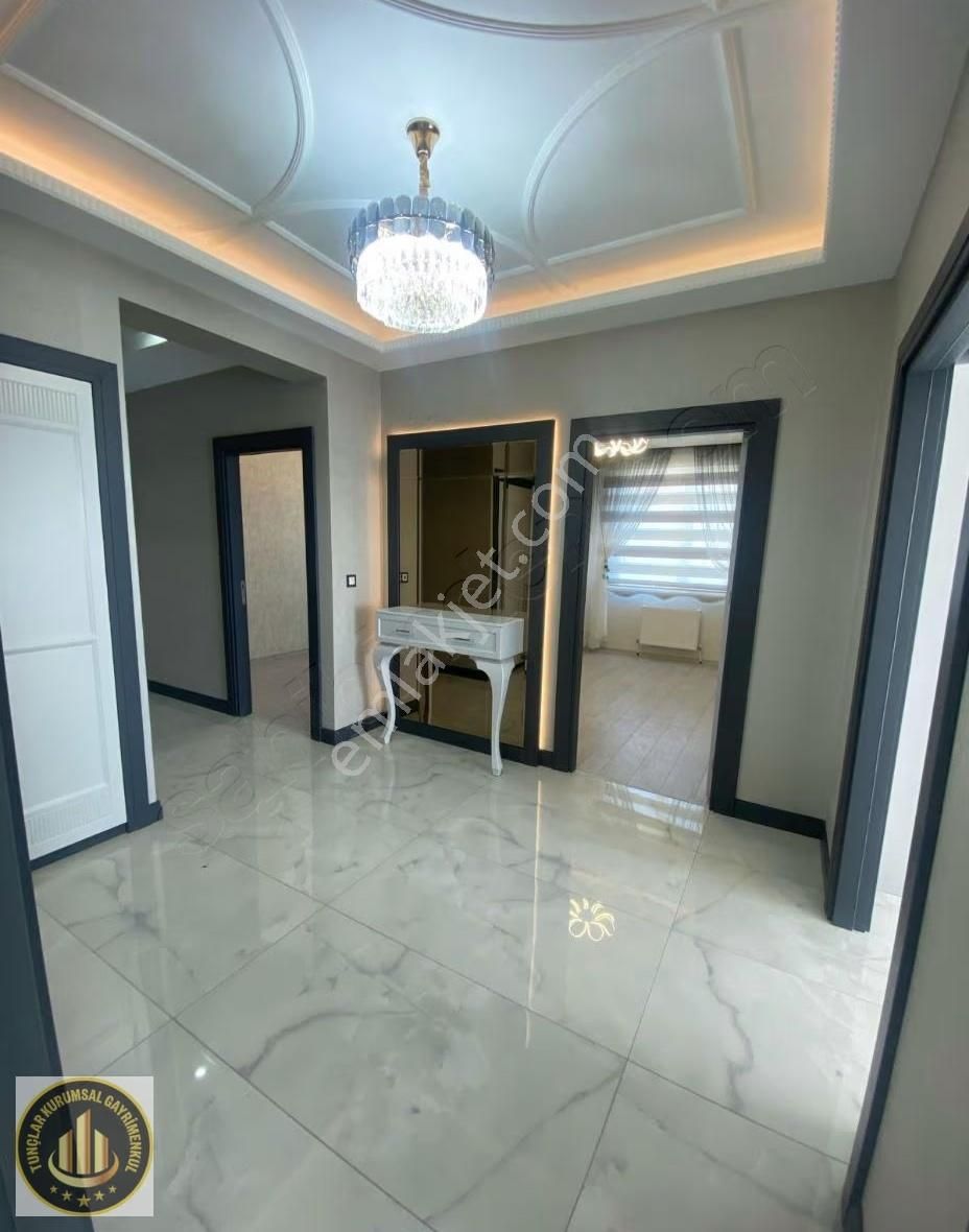 Altındağ Karşısında Satılık Lüküs Sitede 3+1 Arakat Daire