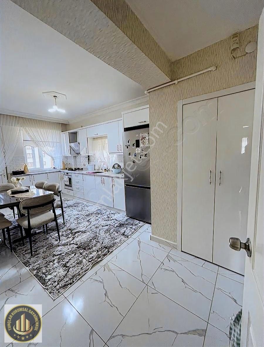 Gaziler 75 Caddeye İkinci Parsel Satılık 3+1 Lüküs Daire - Görsel 9