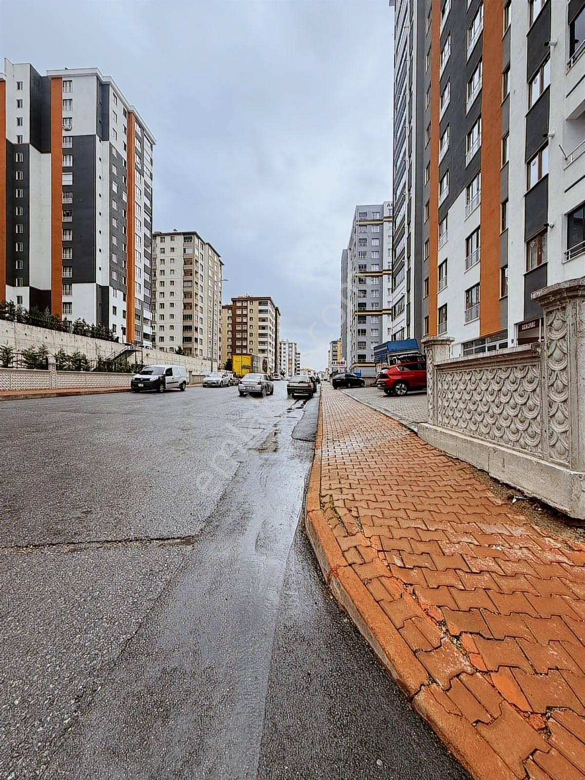 Ertugrulgazi De 3+1 Giyinme Odalı Harikalık Ön Plan - Görsel 13