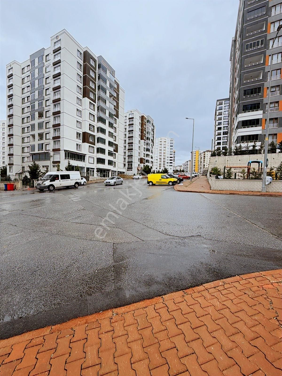 Ertugrulgazi De 3+1 Giyinme Odalı Harikalık Ön Plan - Görsel 6