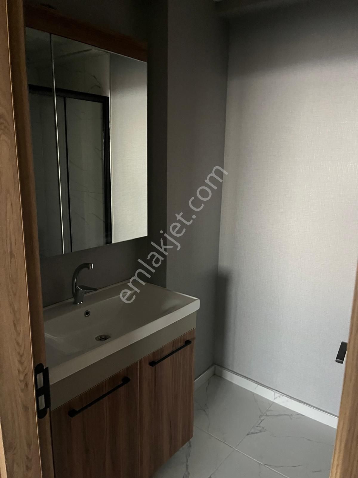 Eryaman Yeşilova Lokasyonda Ofis Veya Konut Olabilir Kiralık 2+1 Daire - Görsel 17