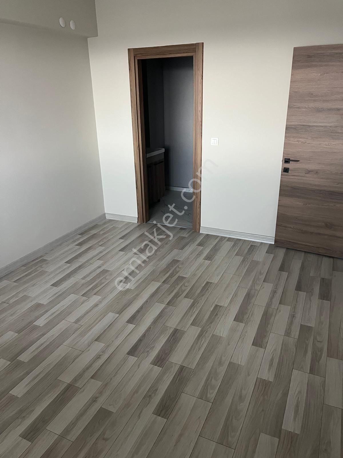 Eryaman Yeşilova Lokasyonda Ofis Veya Konut Olabilir Kiralık 2+1 Daire - Görsel 15
