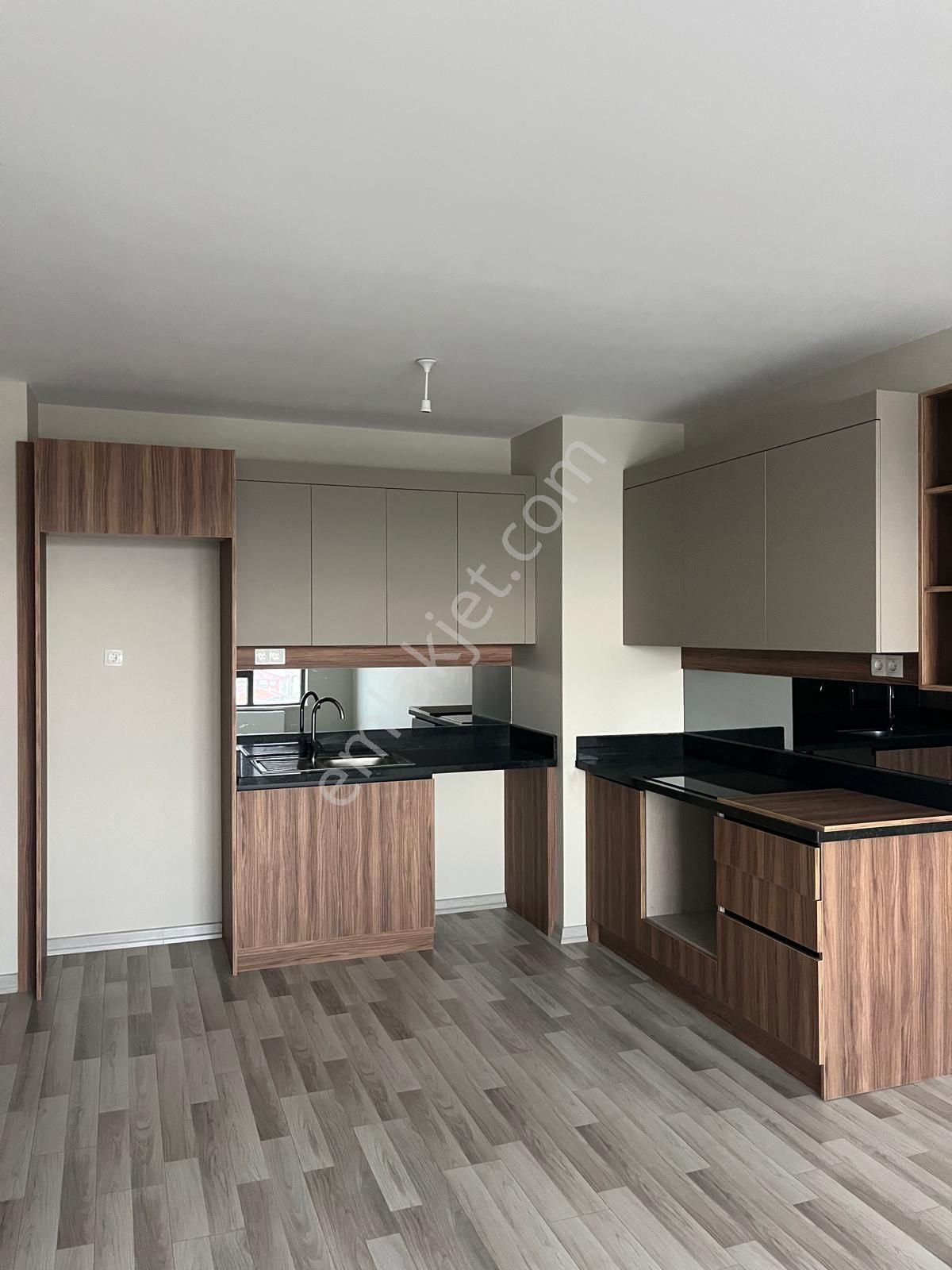 Eryaman Yeşilova Lokasyonda Ofis Veya Konut Olabilir Kiralık 2+1 Daire - Görsel 8