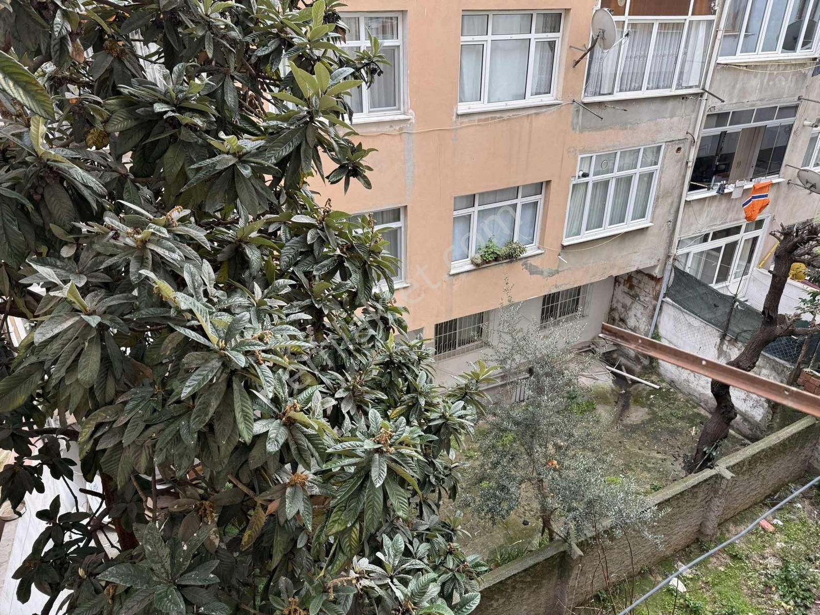 Gaziosmanpaşa Şemsipaşa Mahallesinde Satılık 2+1 Çift Balkon - Görsel 9